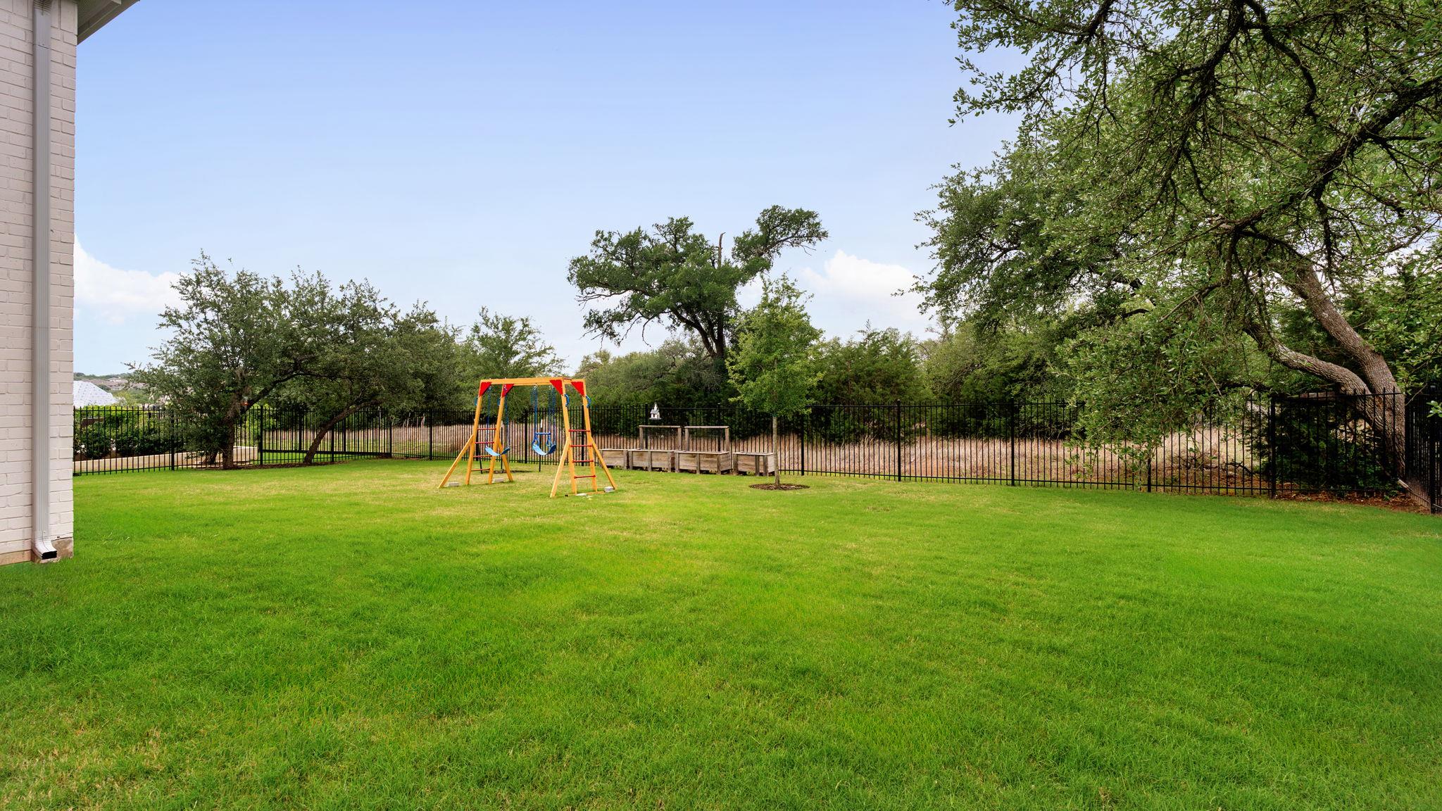 645 Two Creeks Ln, Austin, TX 78737