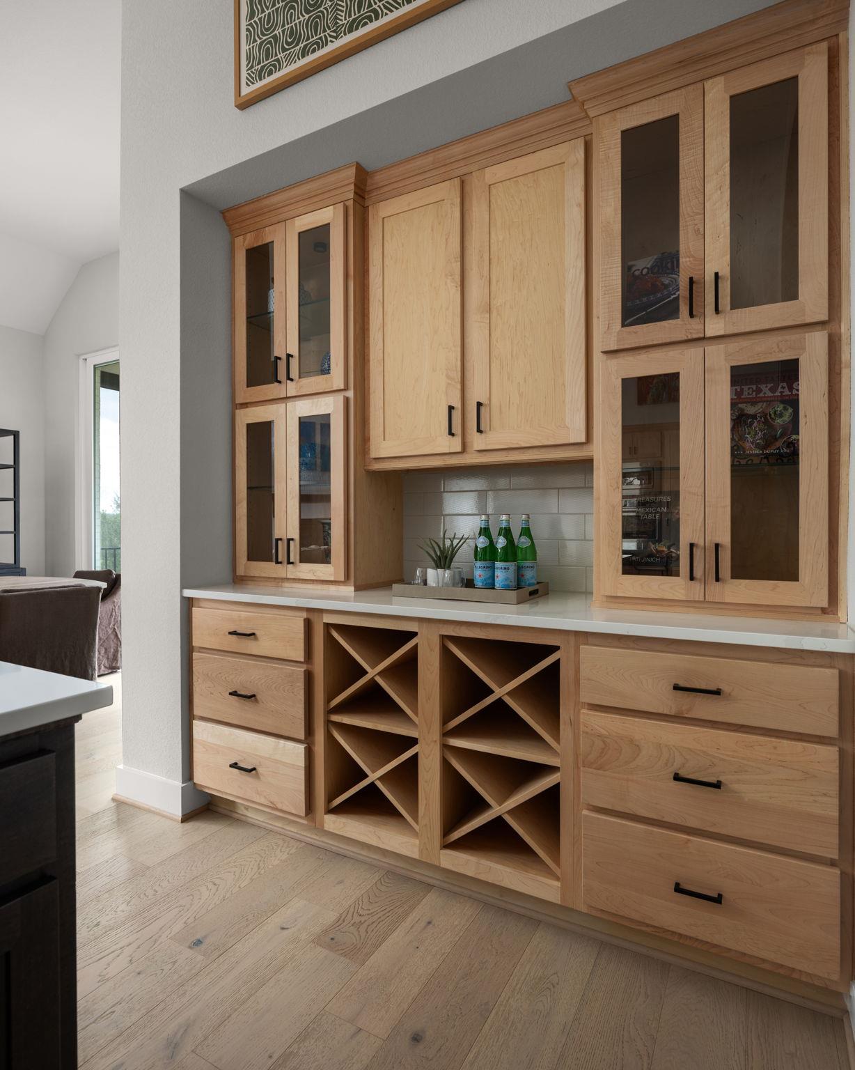 645 Two Creeks Ln, Austin, TX 78737