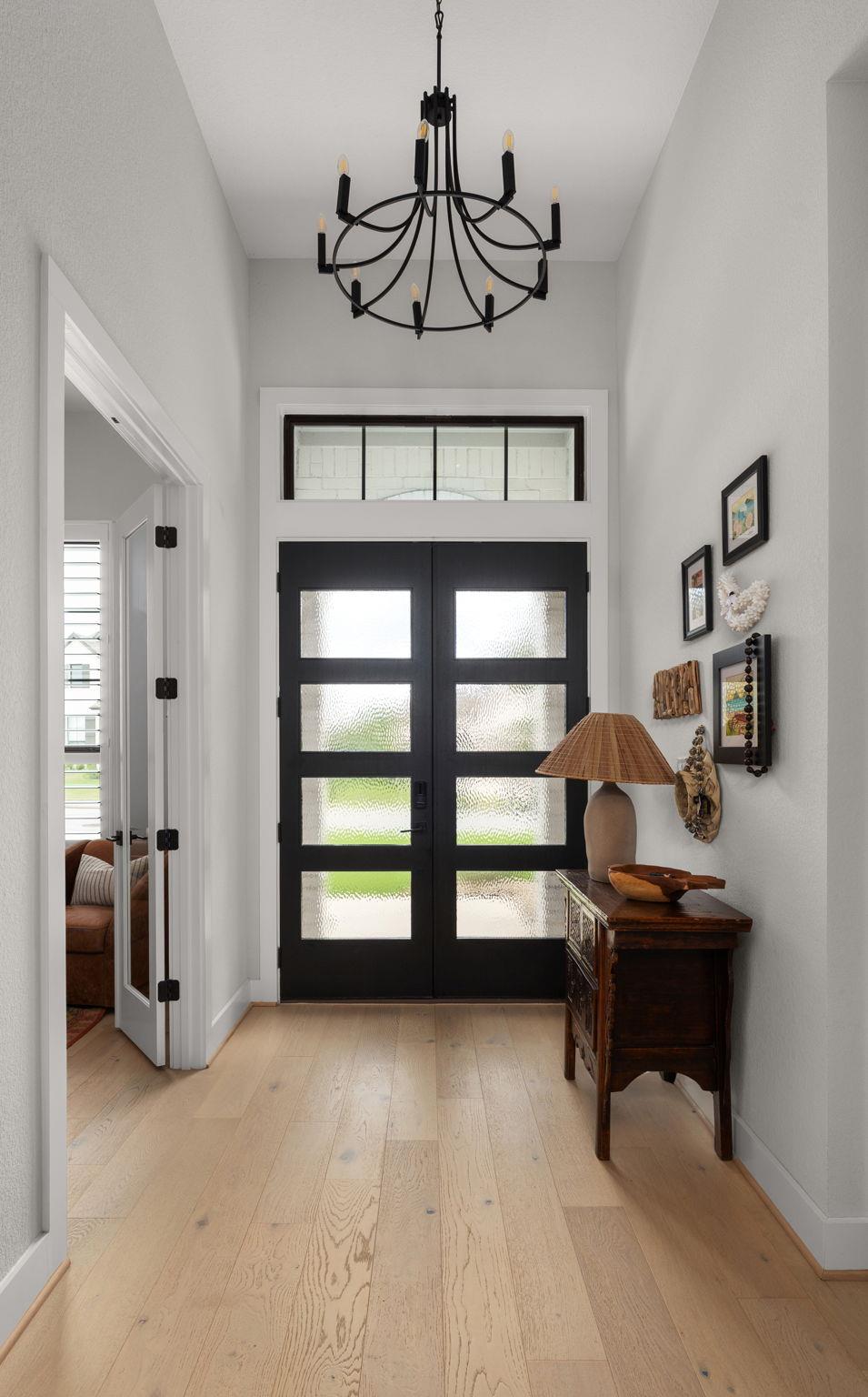 645 Two Creeks Ln, Austin, TX 78737