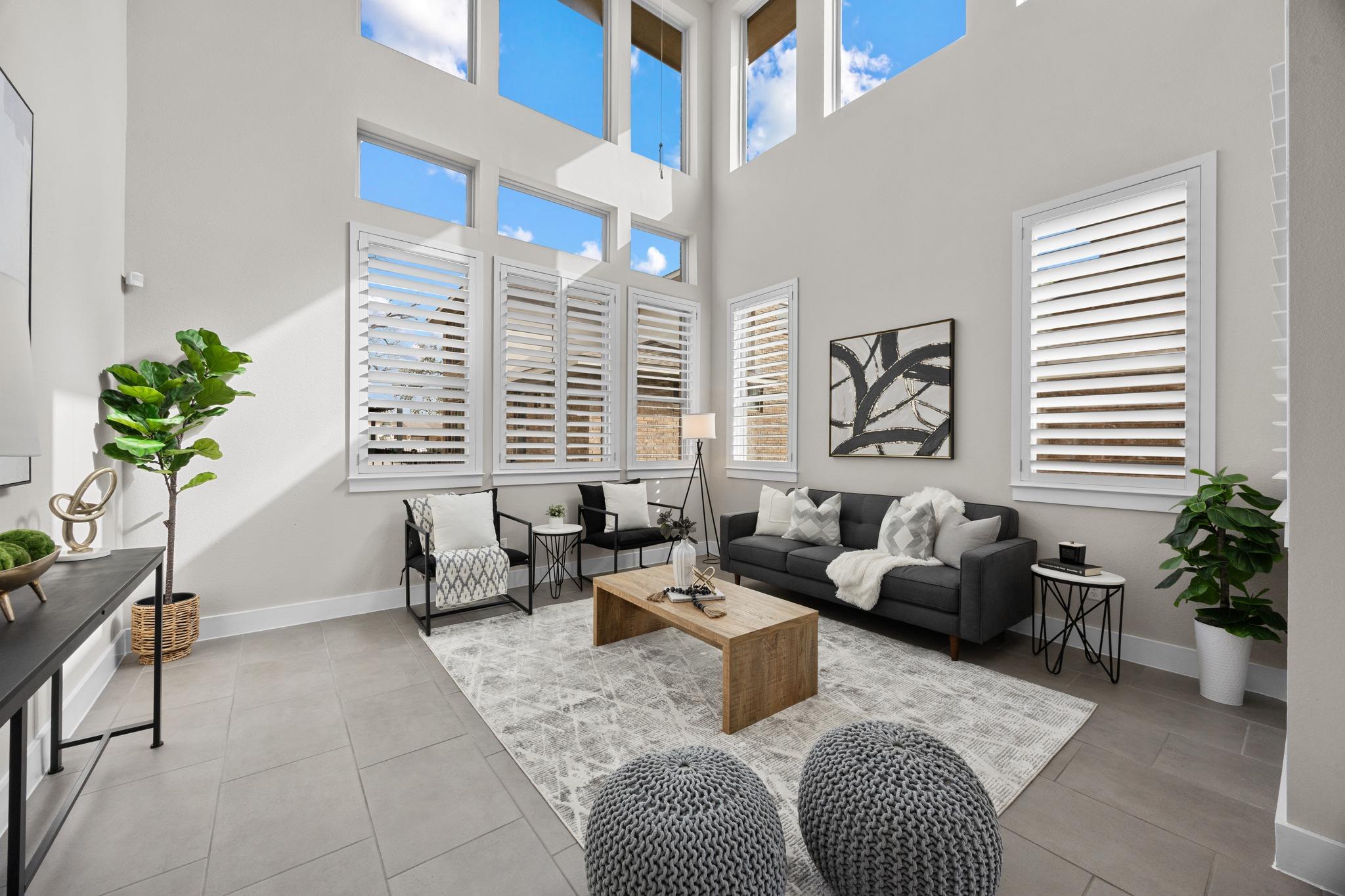 1004 Sue Ann Rose Dr, Austin, TX 78717