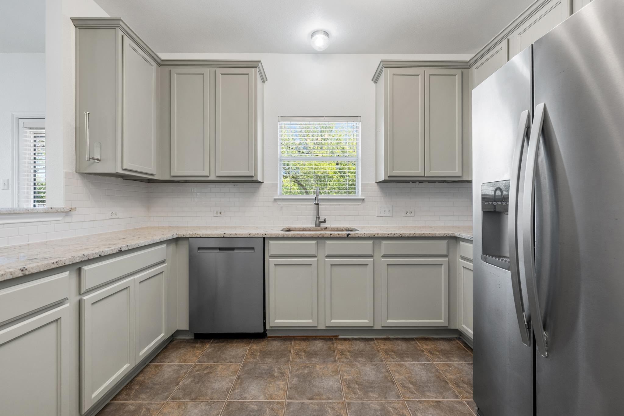 1616 Kemah Dr # 116, Austin, TX 78748