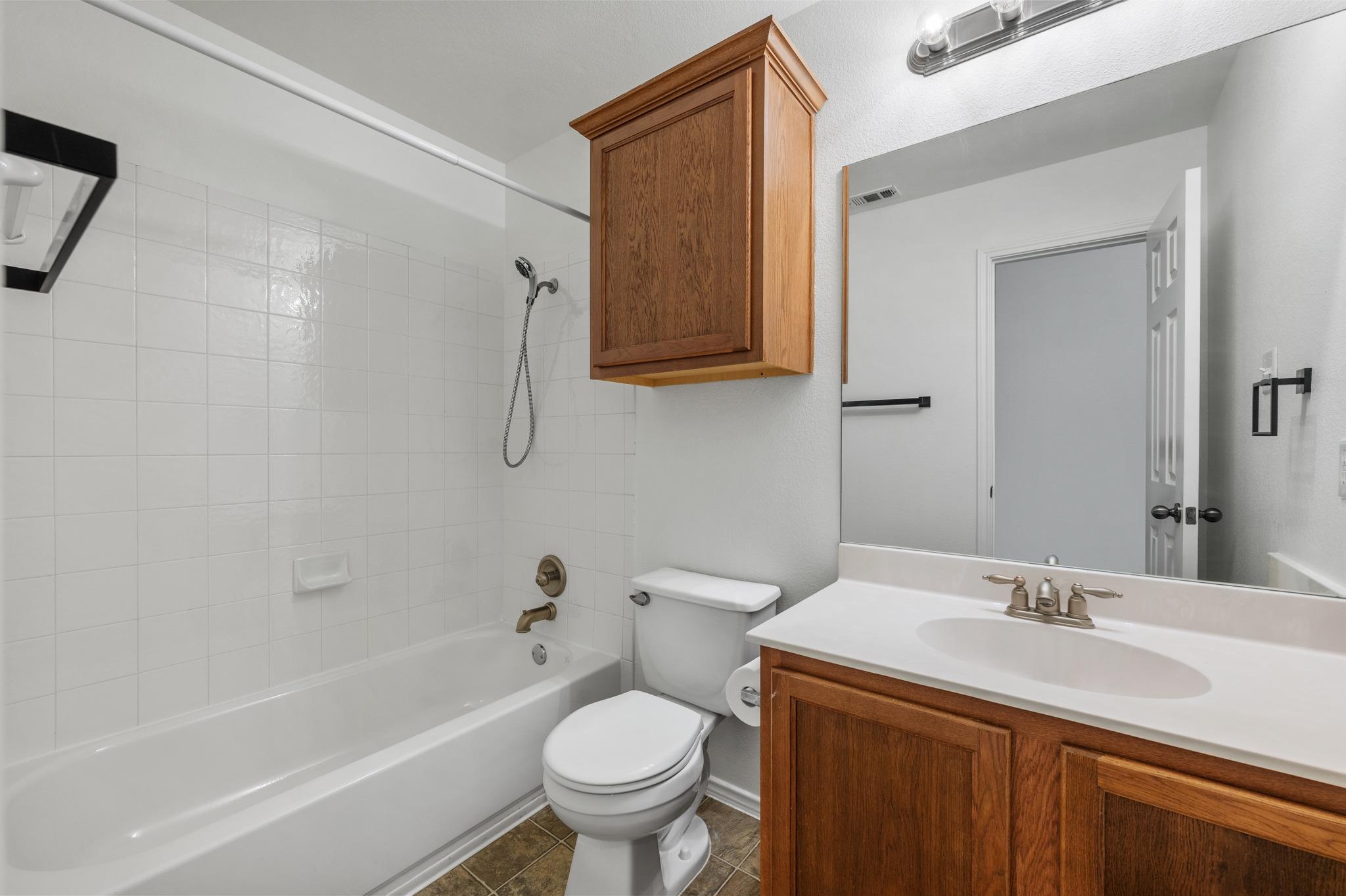 1616 Kemah Dr # 116, Austin, TX 78748