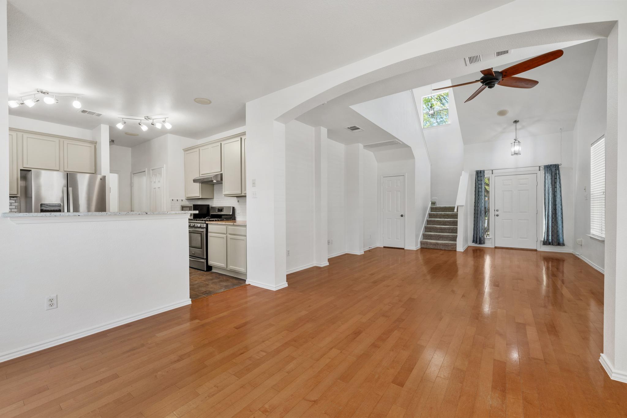 1616 Kemah Dr # 116, Austin, TX 78748