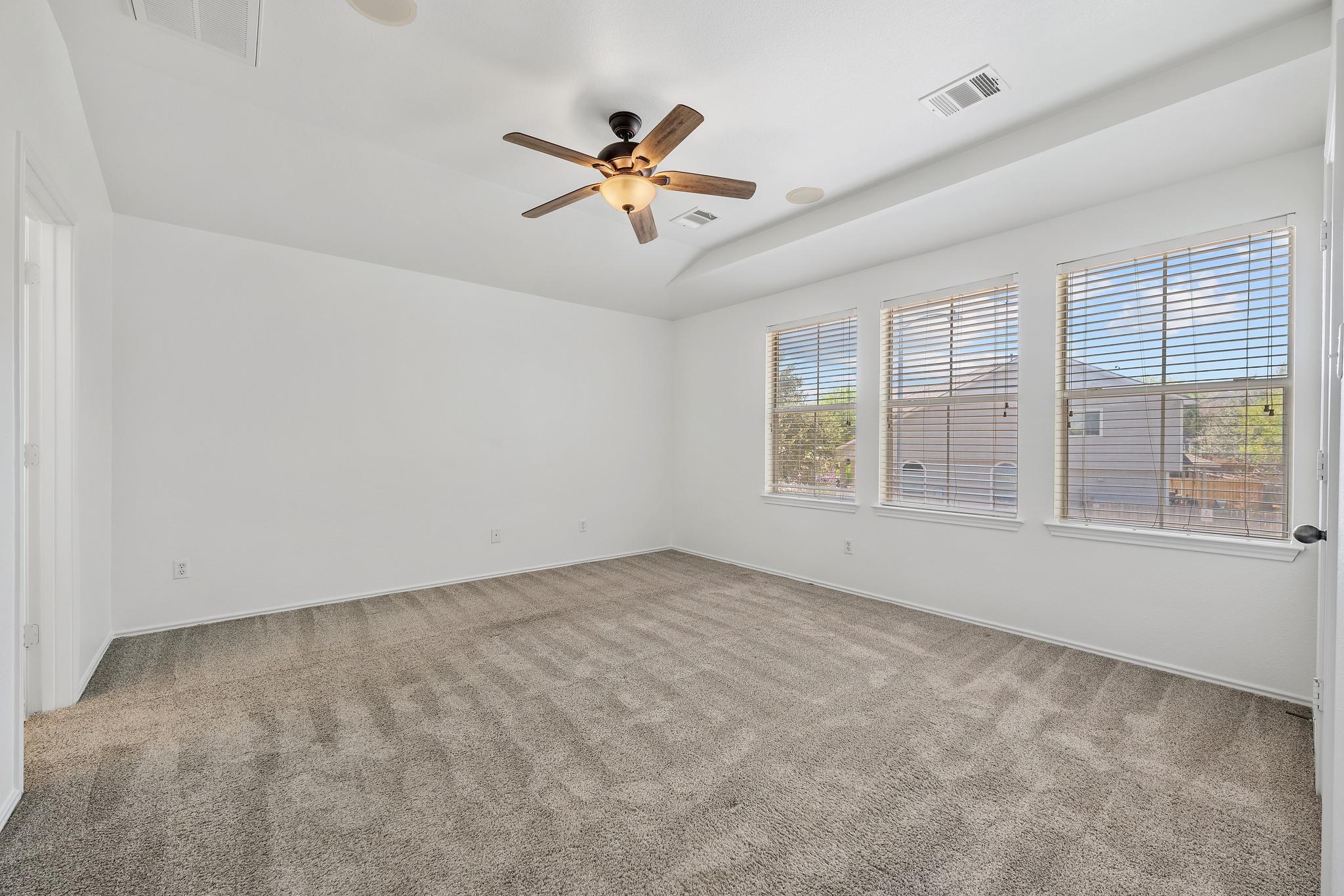 1616 Kemah Dr # 116, Austin, TX 78748