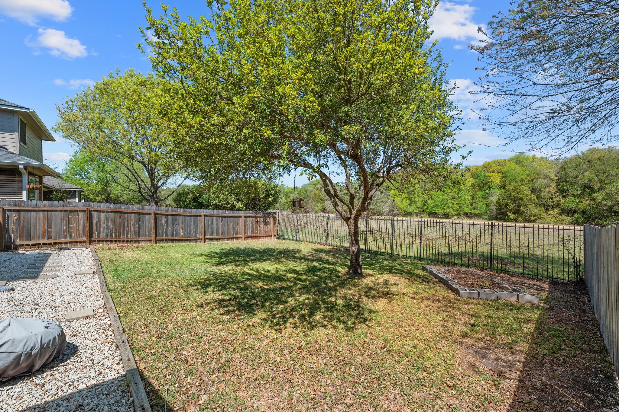 1616 Kemah Dr # 116, Austin, TX 78748