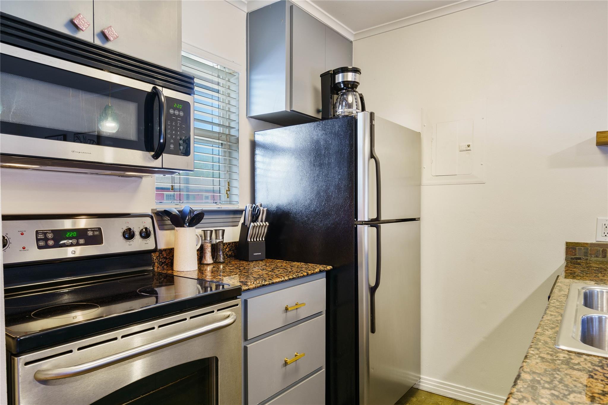 1422 Collier St # 214, Austin, TX 78704