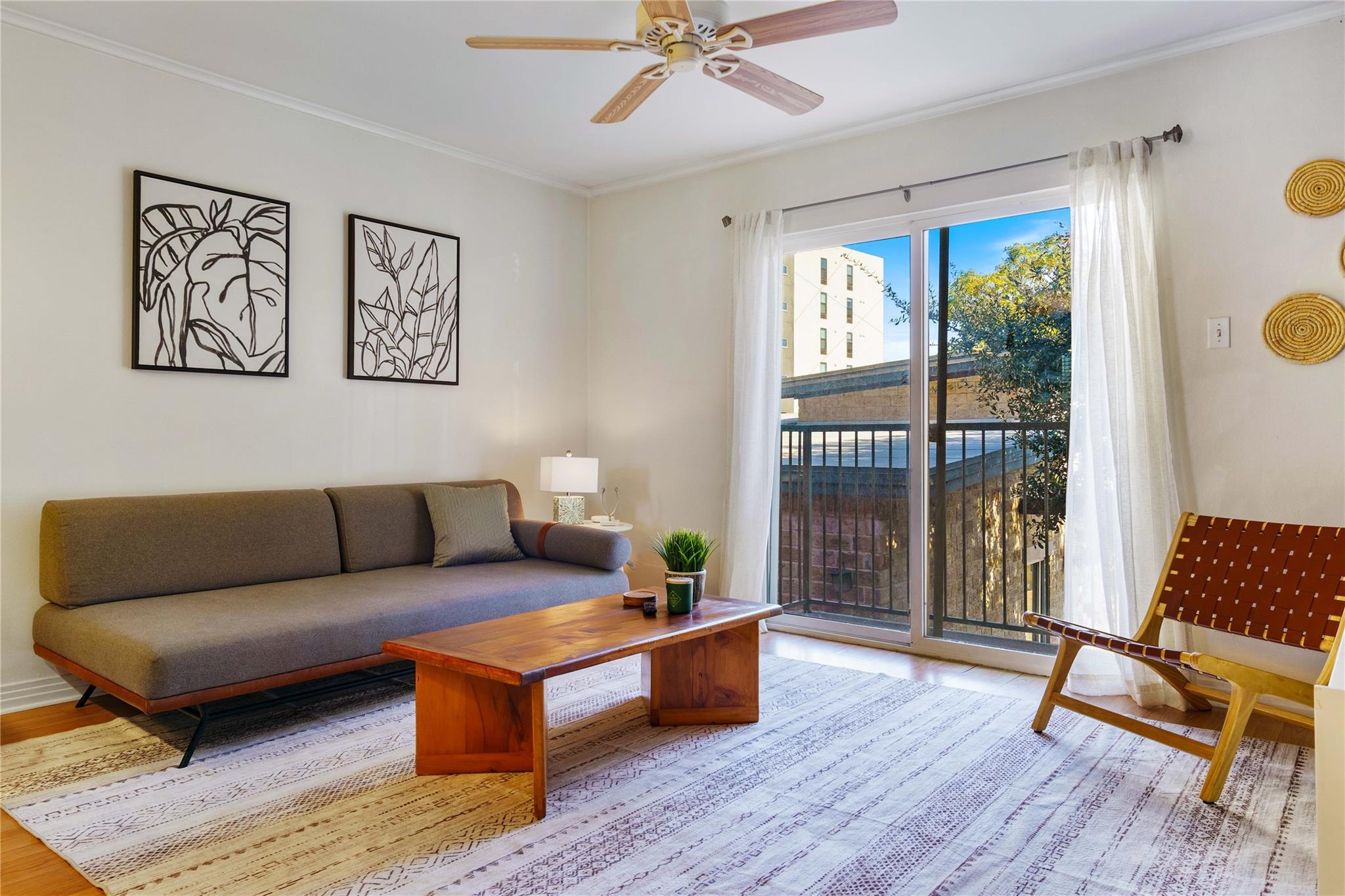 1422 Collier St # 214, Austin, TX 78704