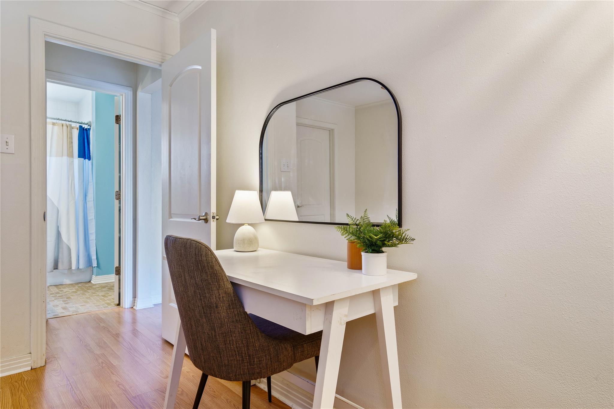 1422 Collier St # 214, Austin, TX 78704