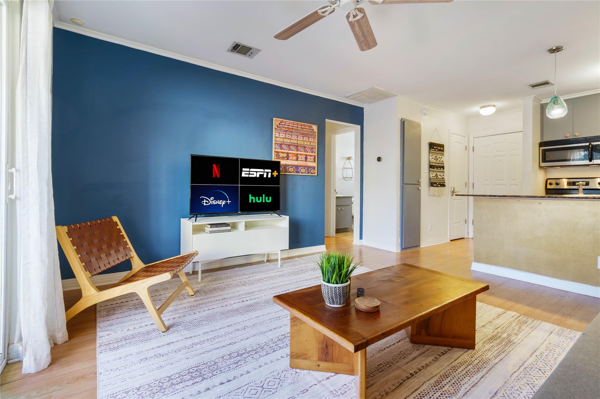 1422 Collier St # 214, Austin, TX 78704