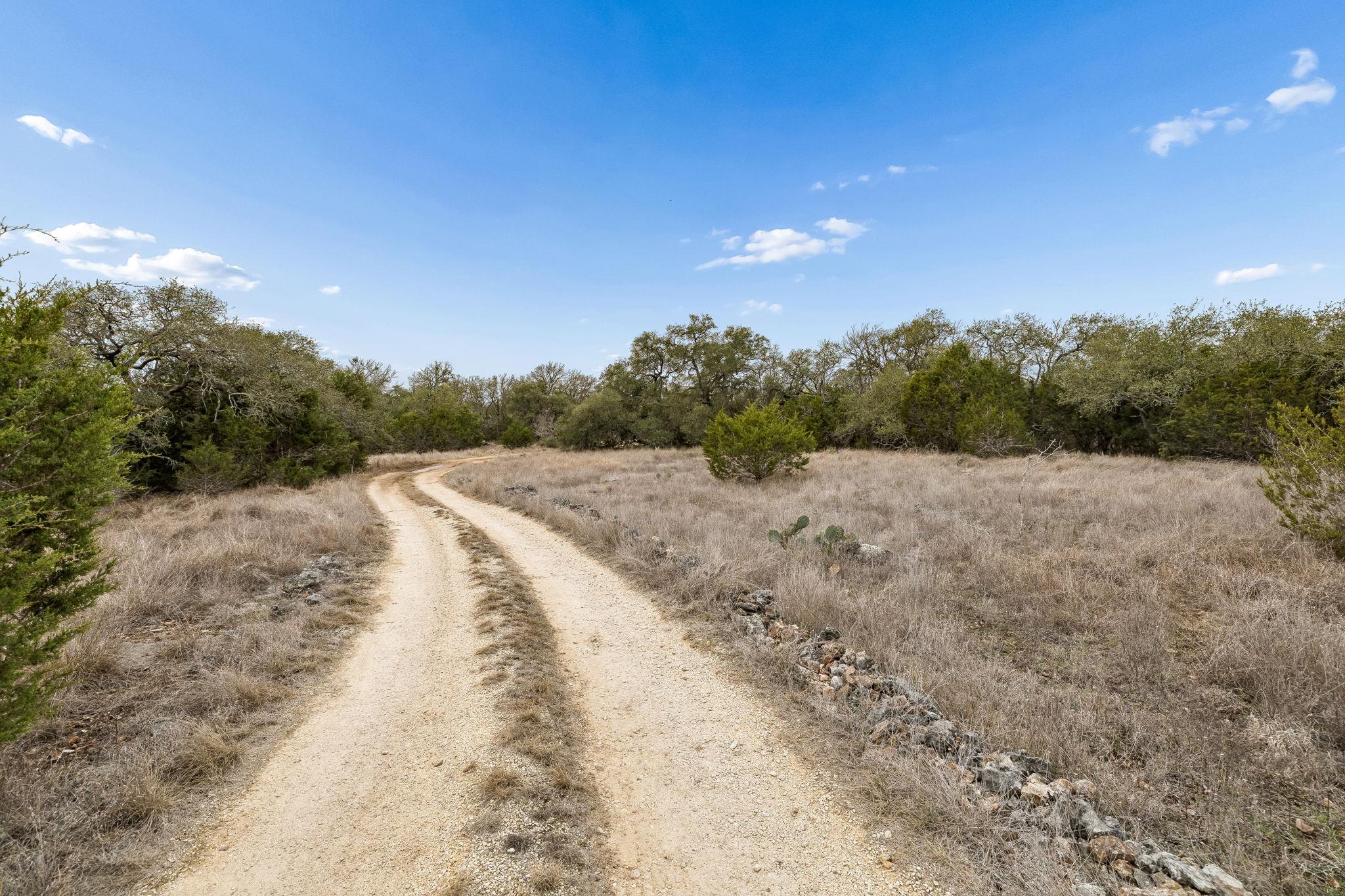 1398 Lazy Forest Frst, New Braunfels, TX 78132