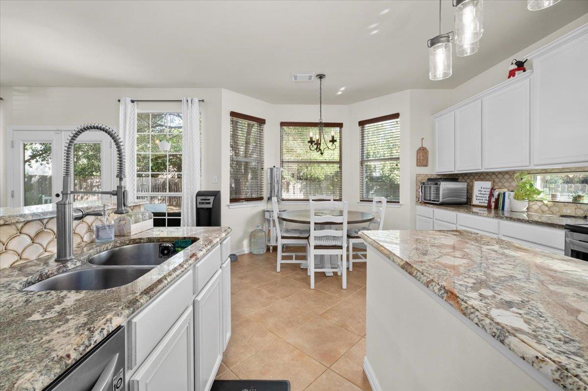 455 Logan Rd, Georgetown, TX 78628