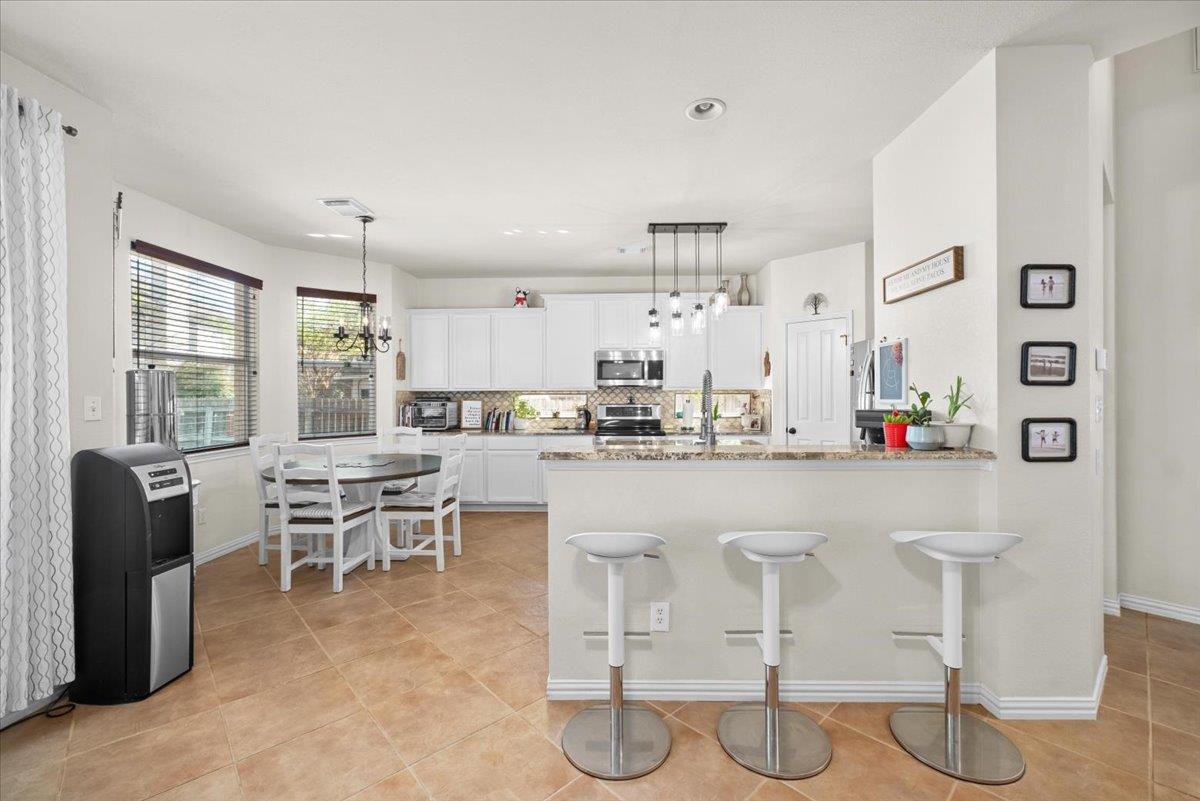 455 Logan Rd, Georgetown, TX 78628