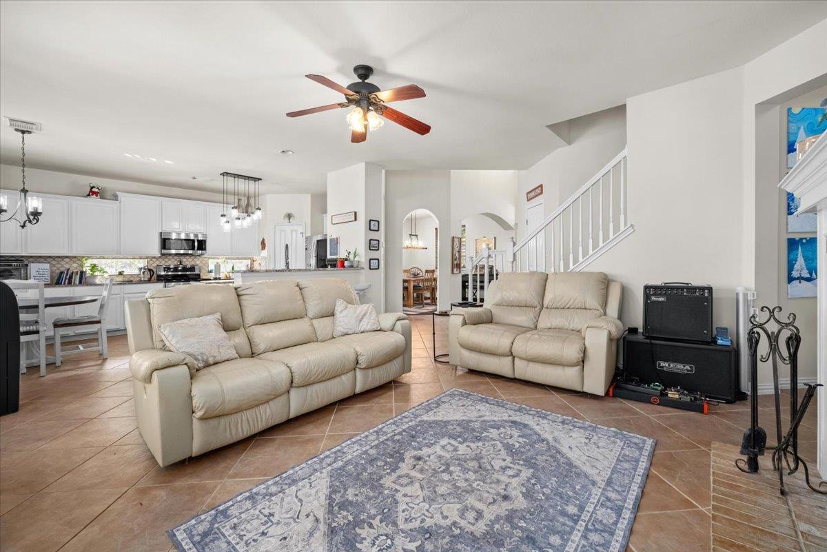 455 Logan Rd, Georgetown, TX 78628