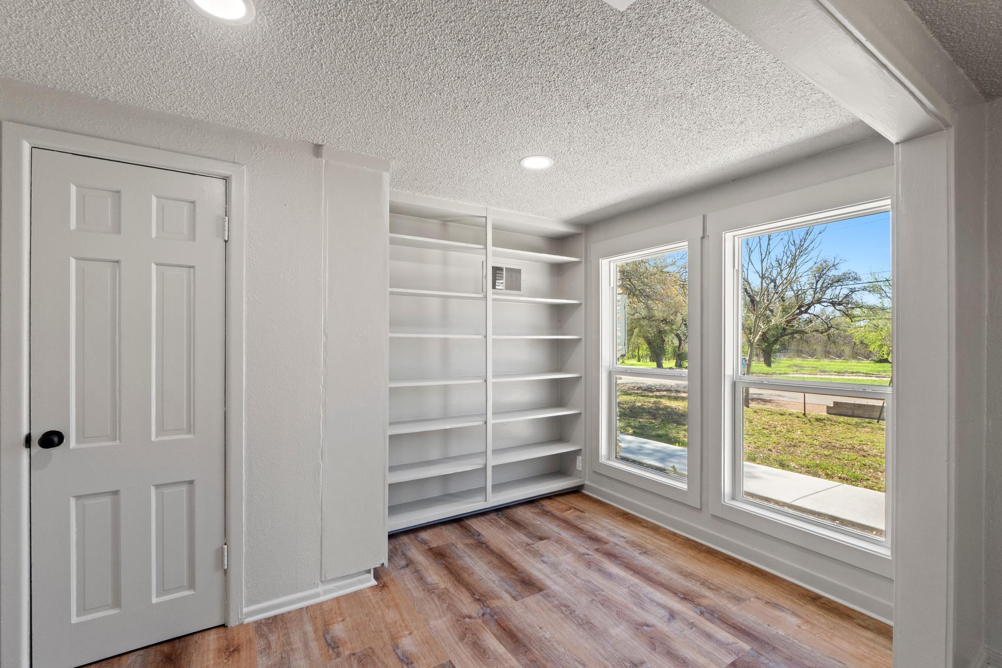 201 County Road 279, Liberty Hill, TX 78642