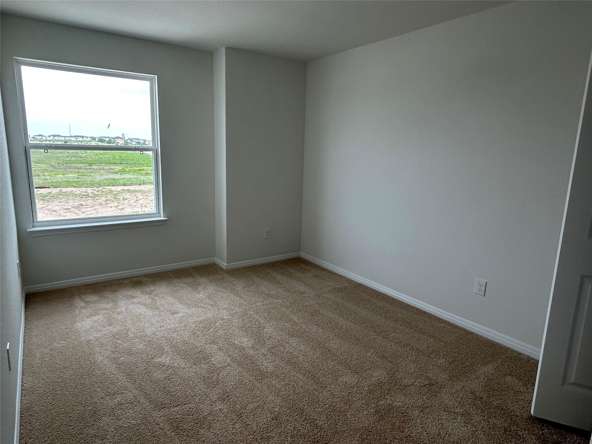 156 White Horses Dr, Kyle, TX 78640