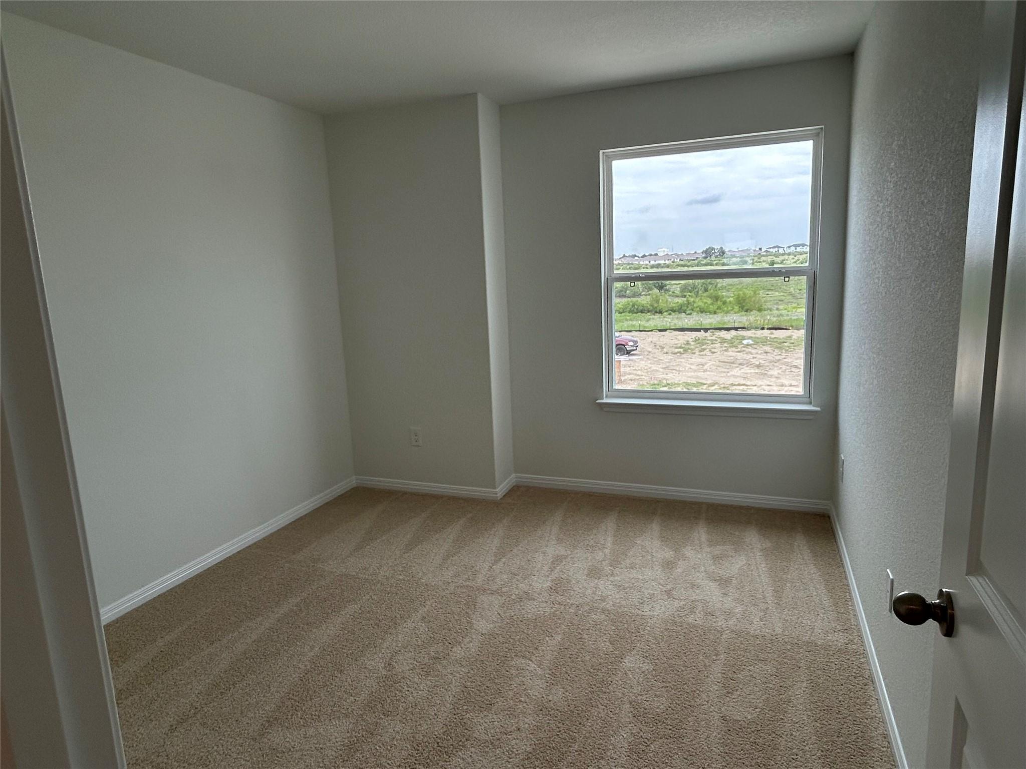 156 White Horses Dr, Kyle, TX 78640