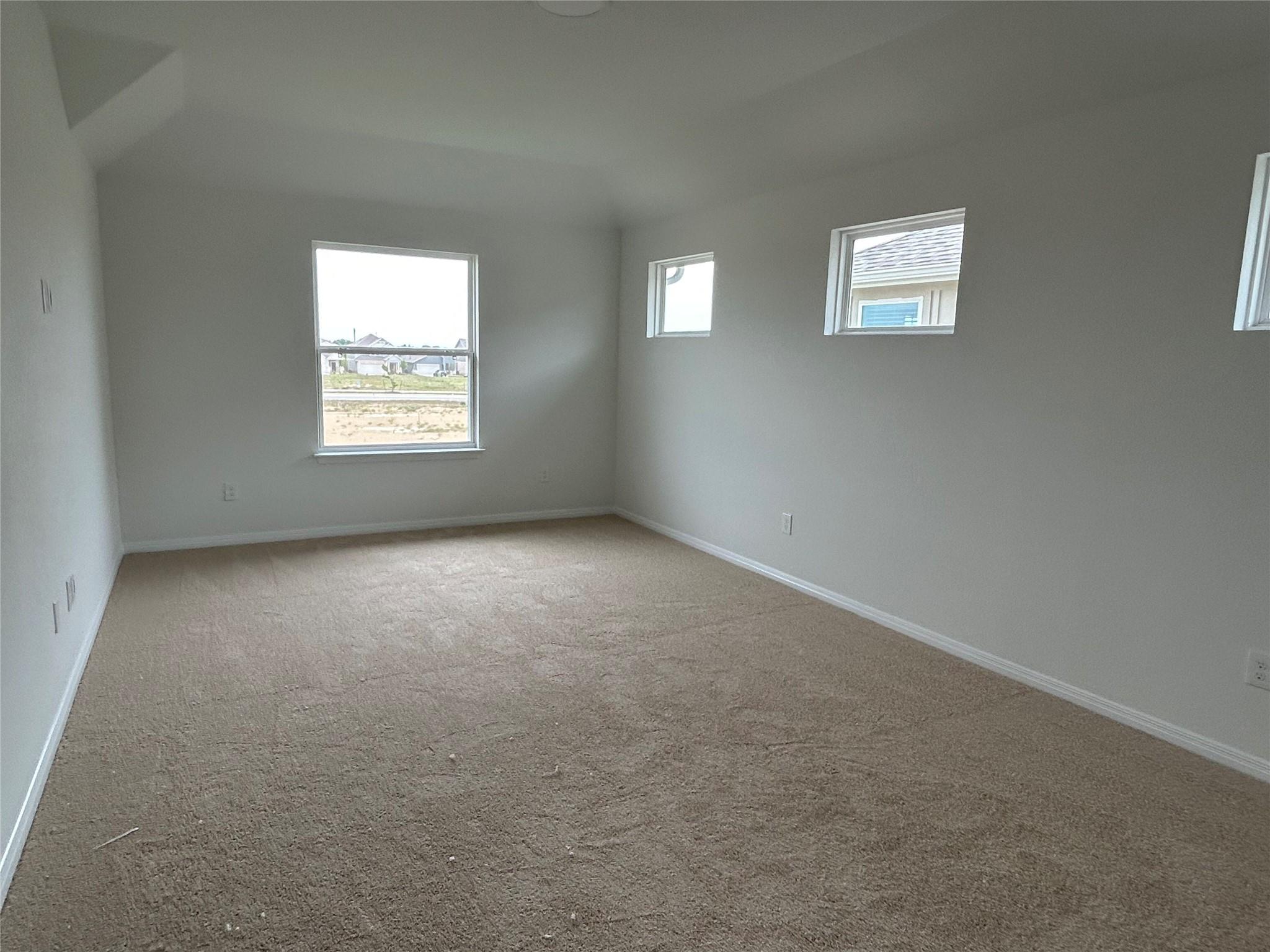 156 White Horses Dr, Kyle, TX 78640