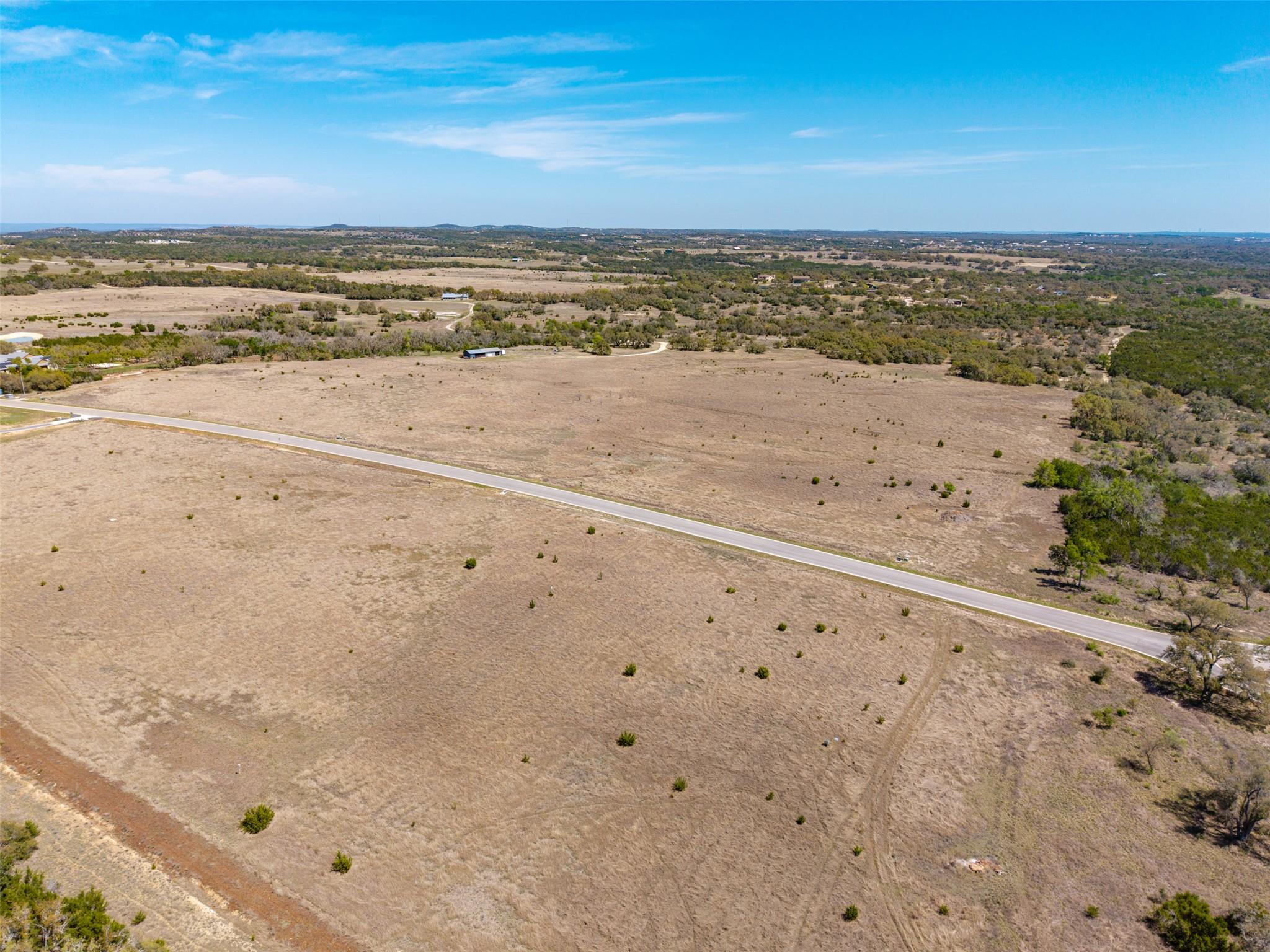 30 Mesa Ranch Rd, Dripping Springs, TX 78620