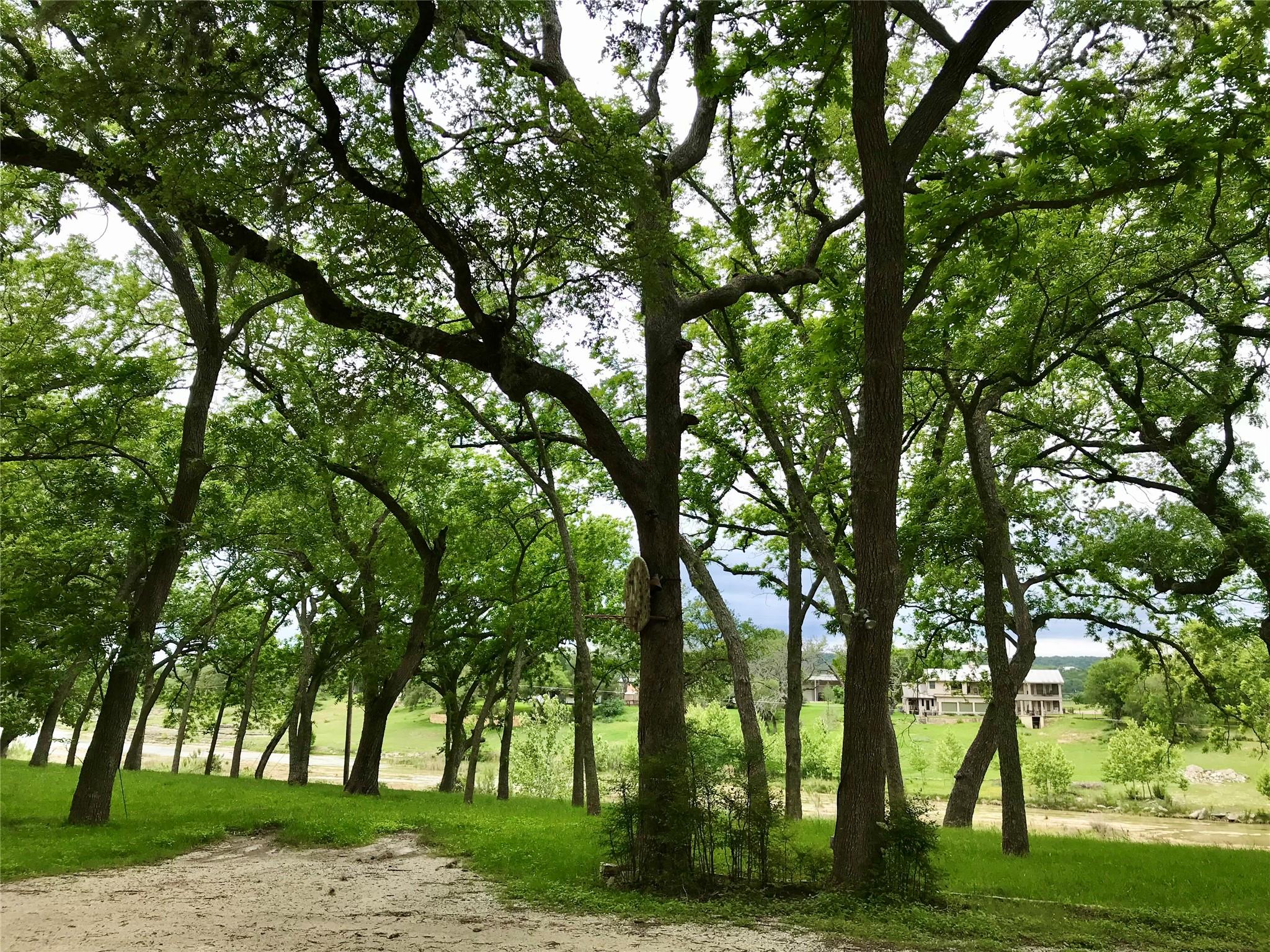 1113 Hidden Valley Rd, Wimberley, TX 78676