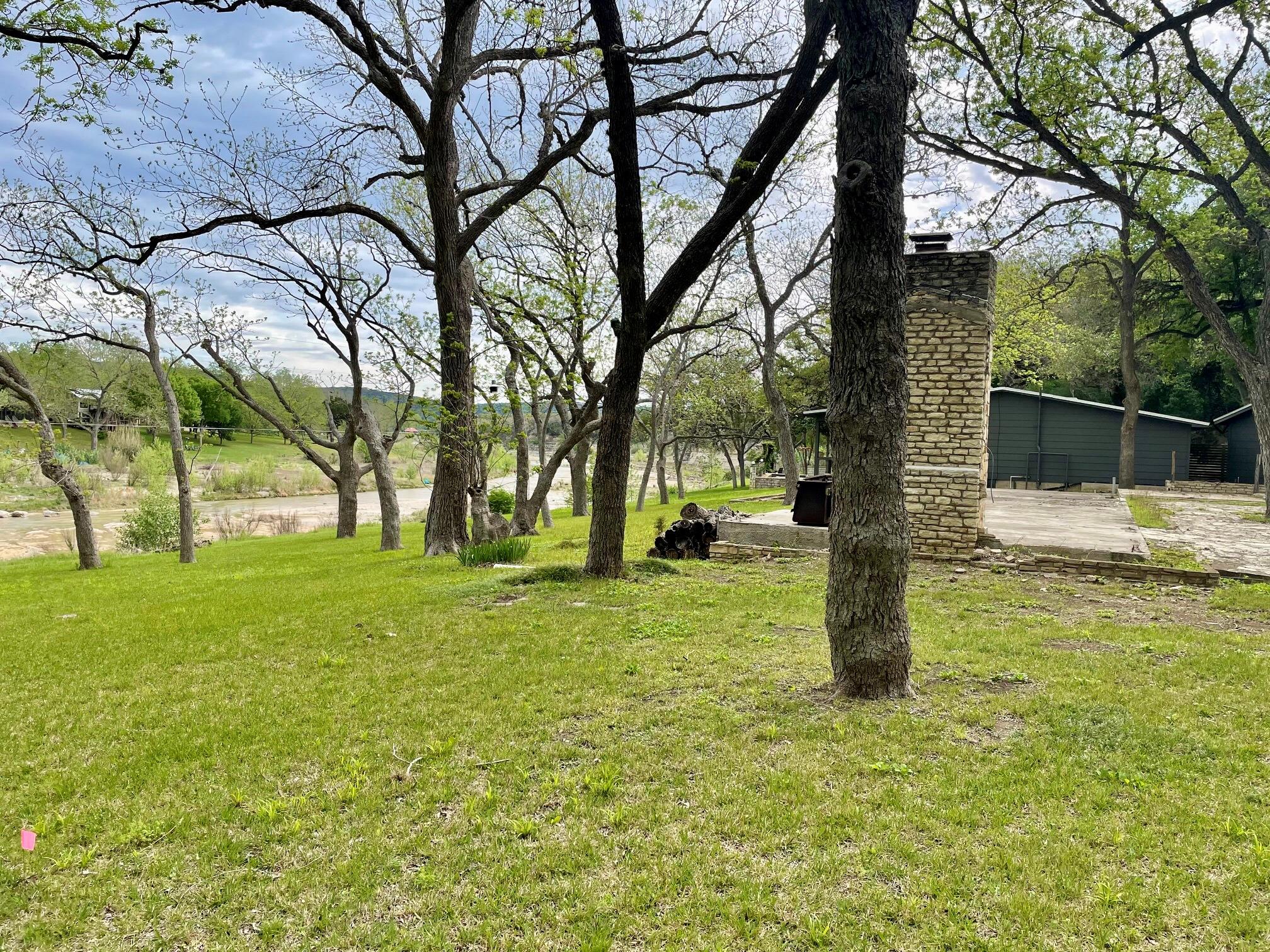 1113 Hidden Valley Rd, Wimberley, TX 78676