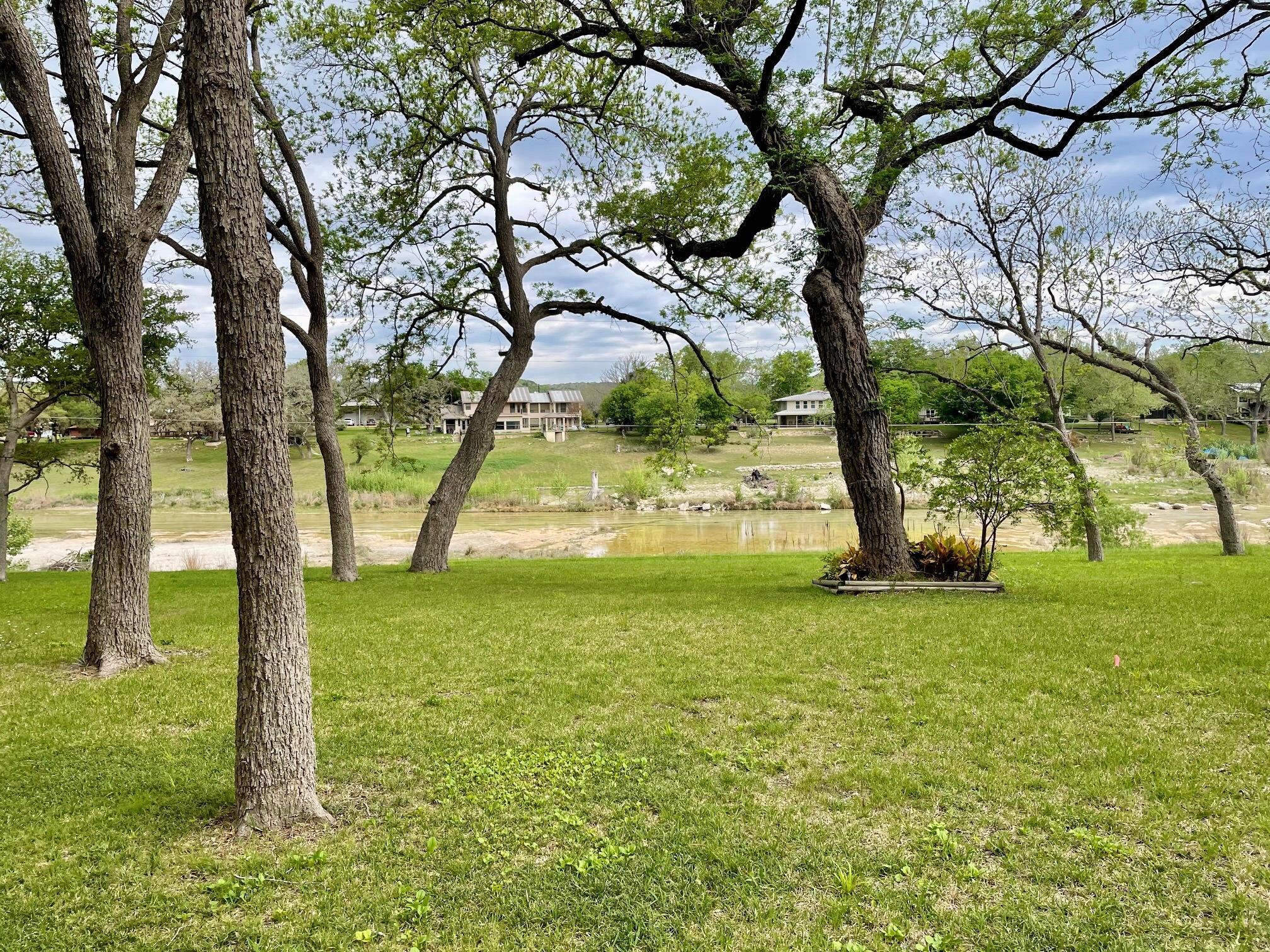 1113 Hidden Valley Rd, Wimberley, TX 78676
