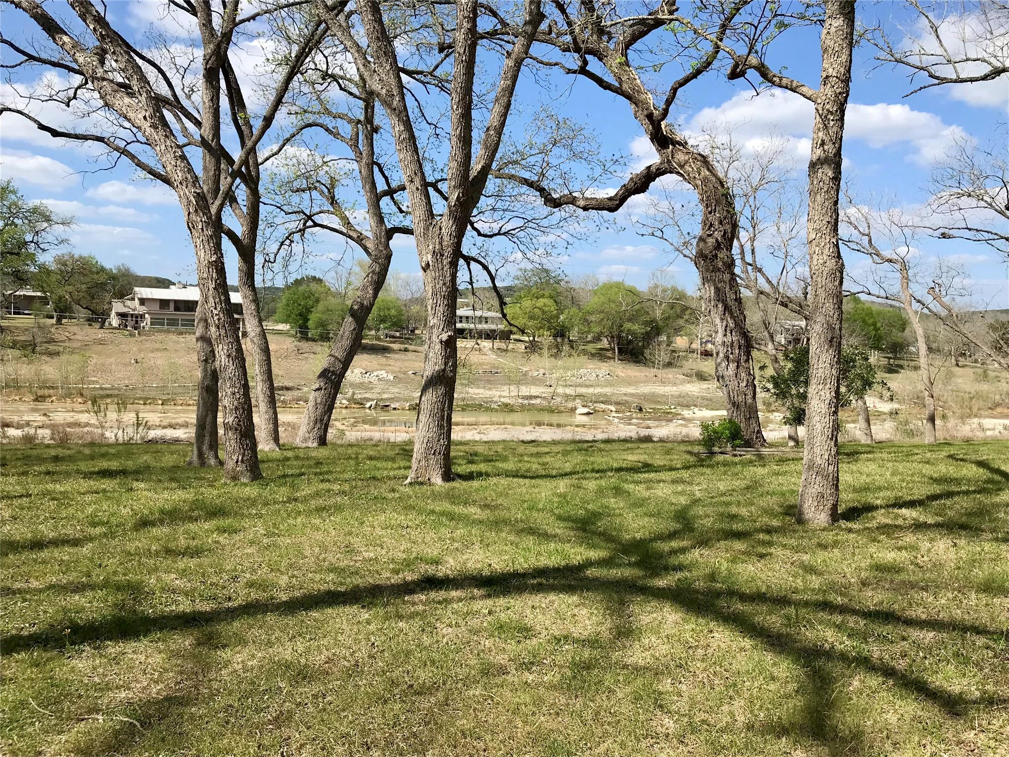 1113 Hidden Valley Rd, Wimberley, TX 78676
