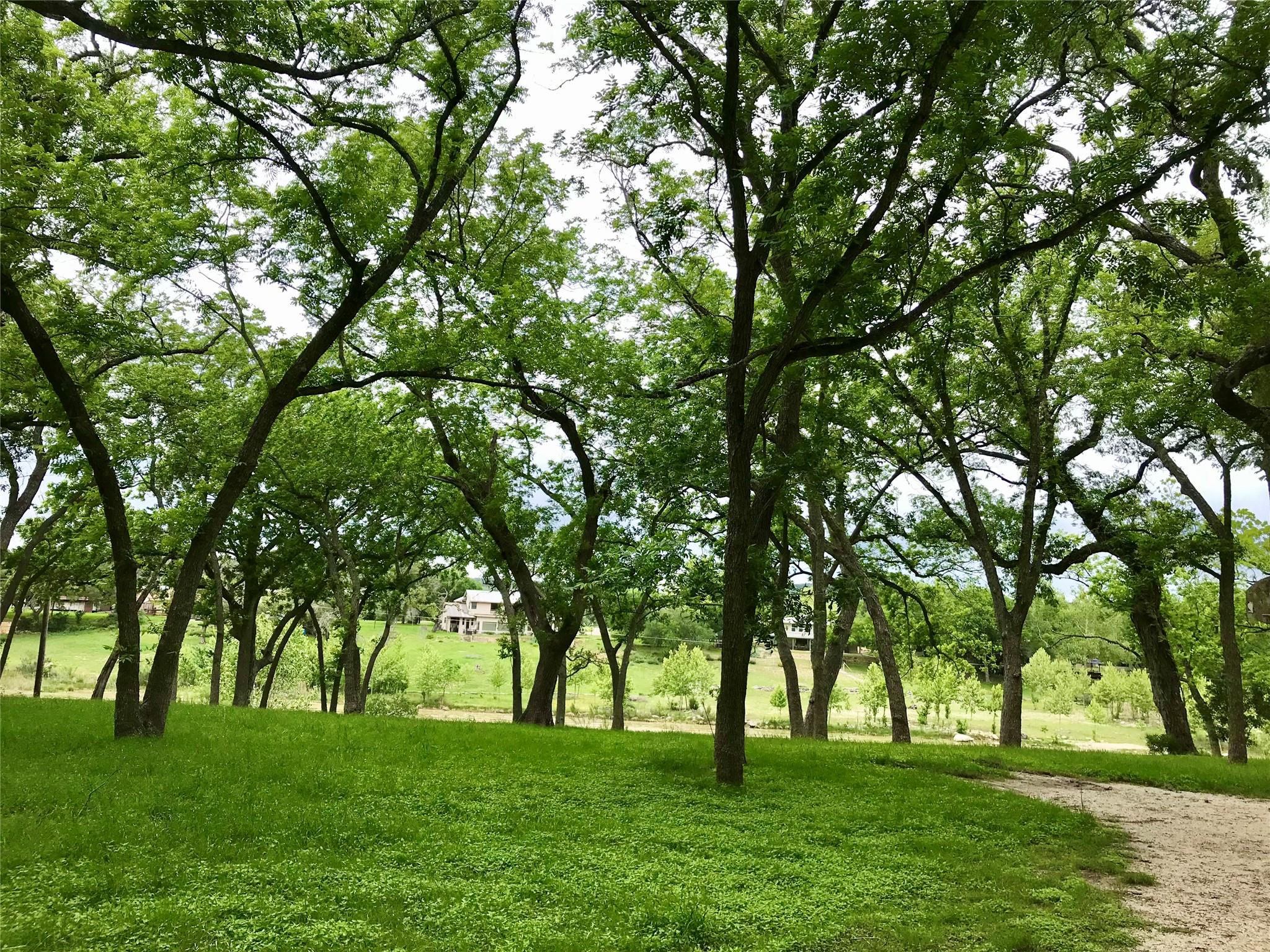 1113 Hidden Valley Rd, Wimberley, TX 78676