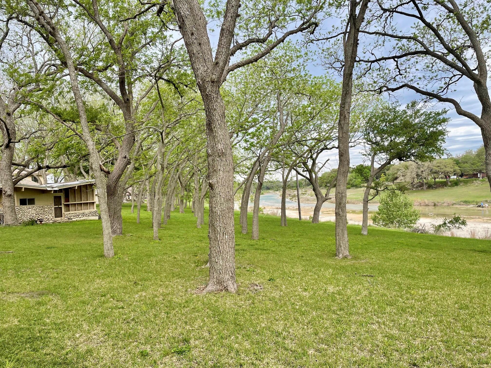 1113 Hidden Valley Rd, Wimberley, TX 78676