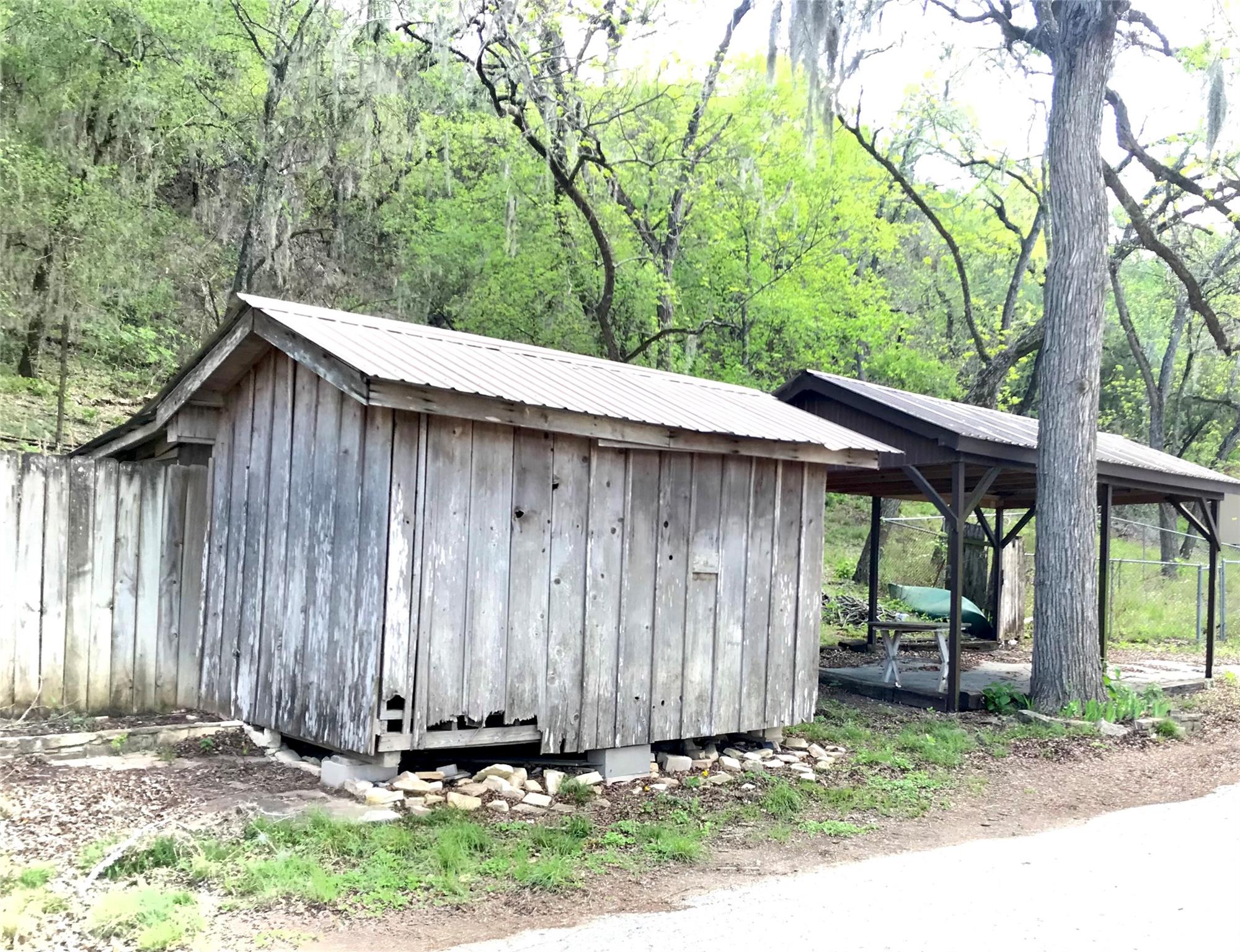 1113 Hidden Valley Rd, Wimberley, TX 78676