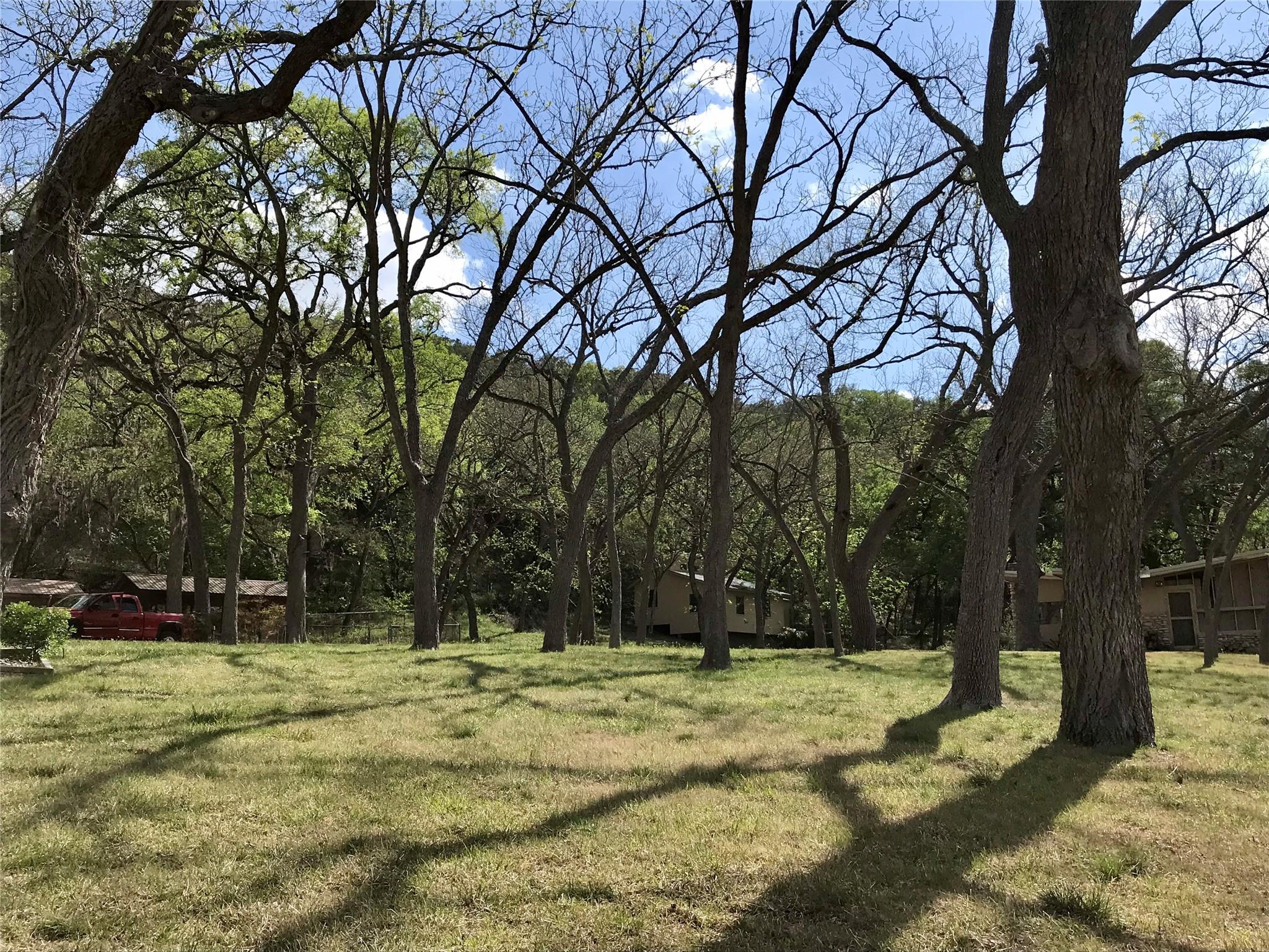 1113 Hidden Valley Rd, Wimberley, TX 78676