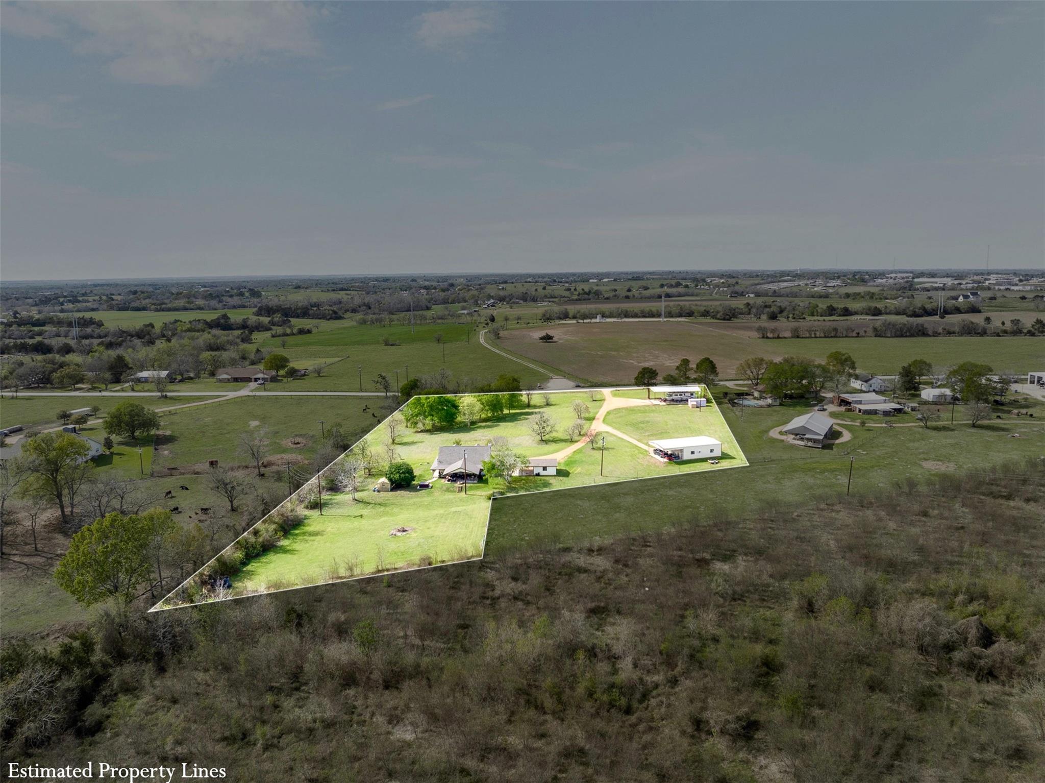 999 Salem Rd, Brenham, TX 77833