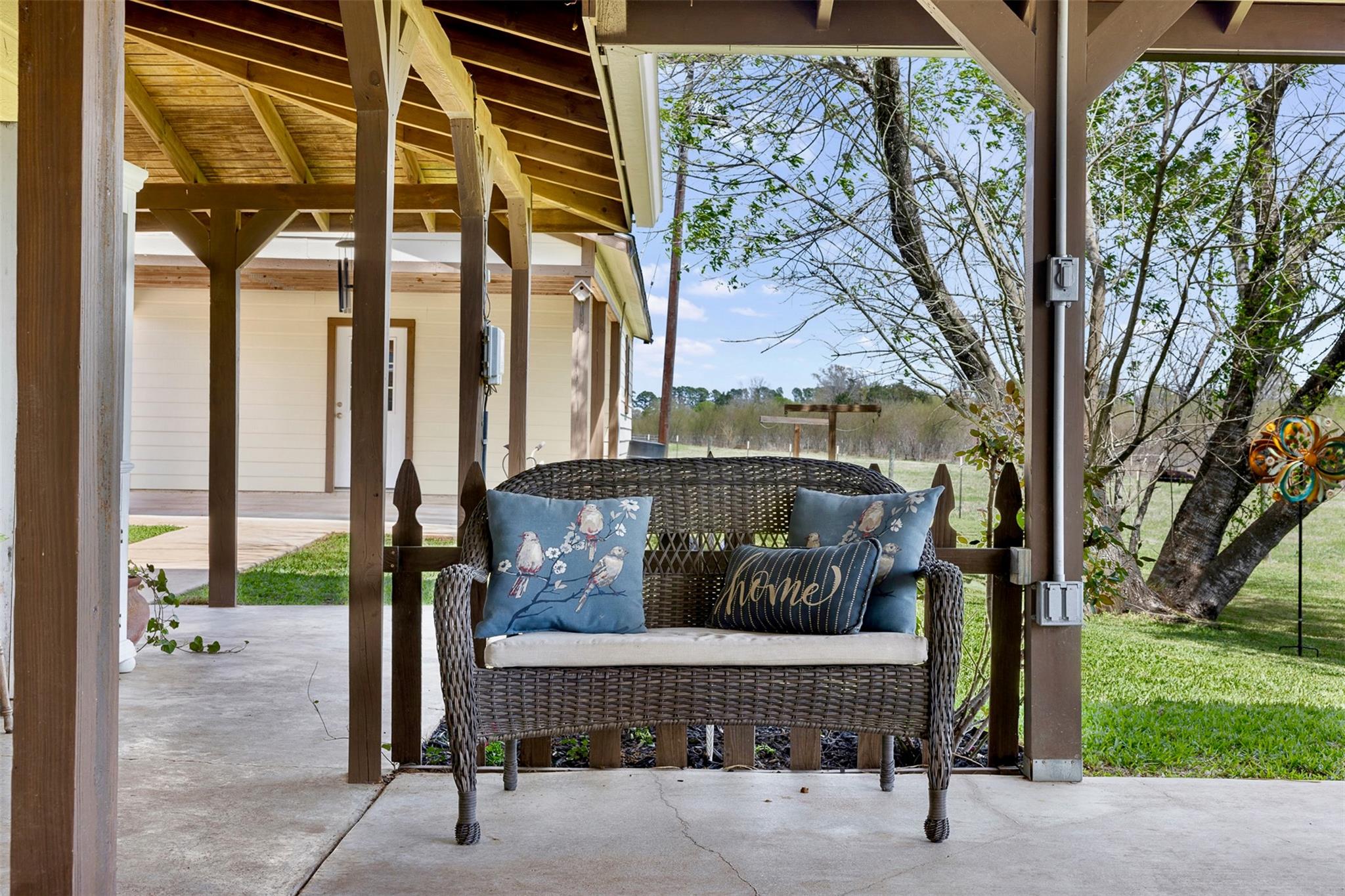 999 Salem Rd, Brenham, TX 77833