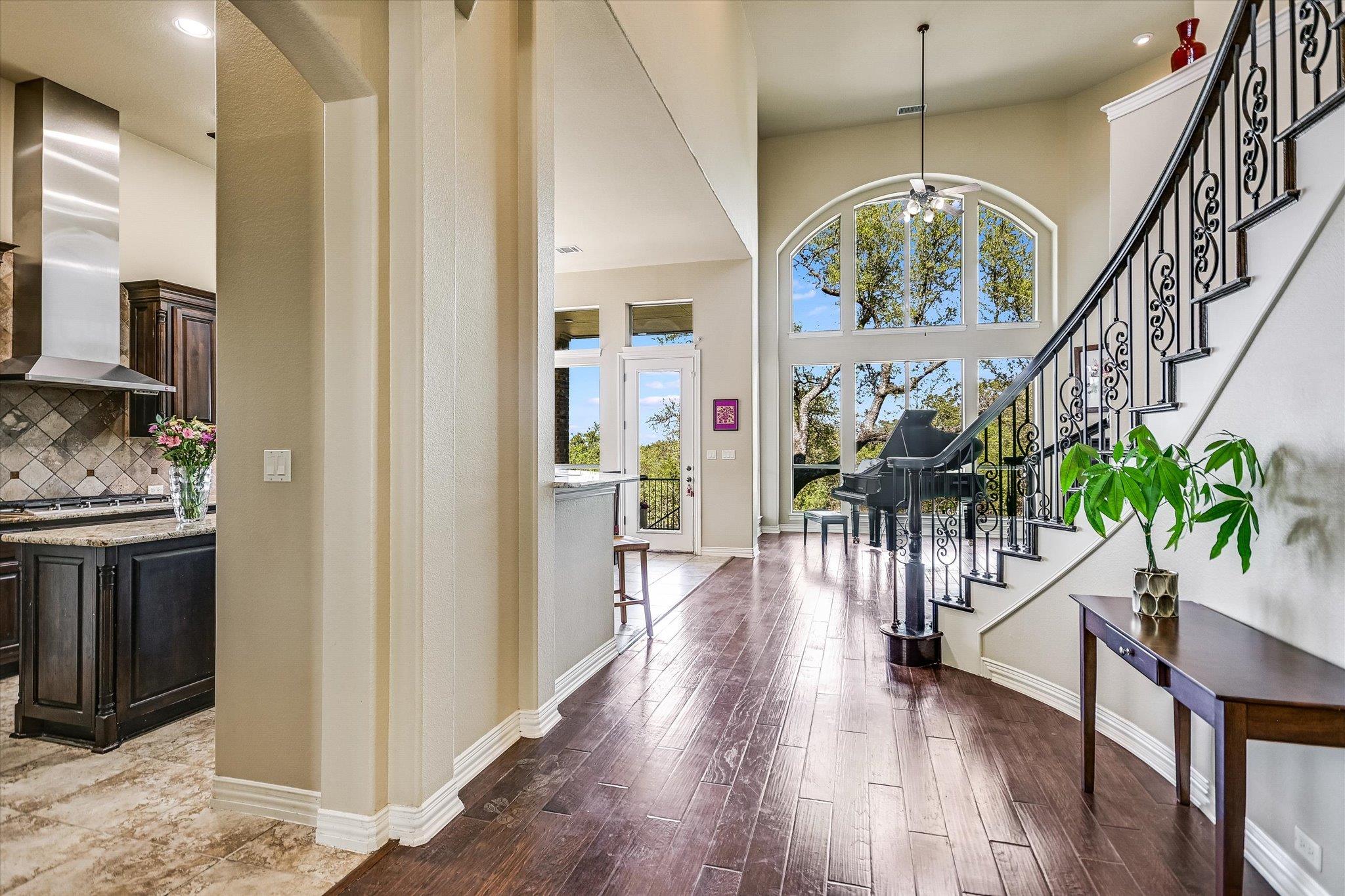 10608 Prezia Dr, Austin, TX 78733