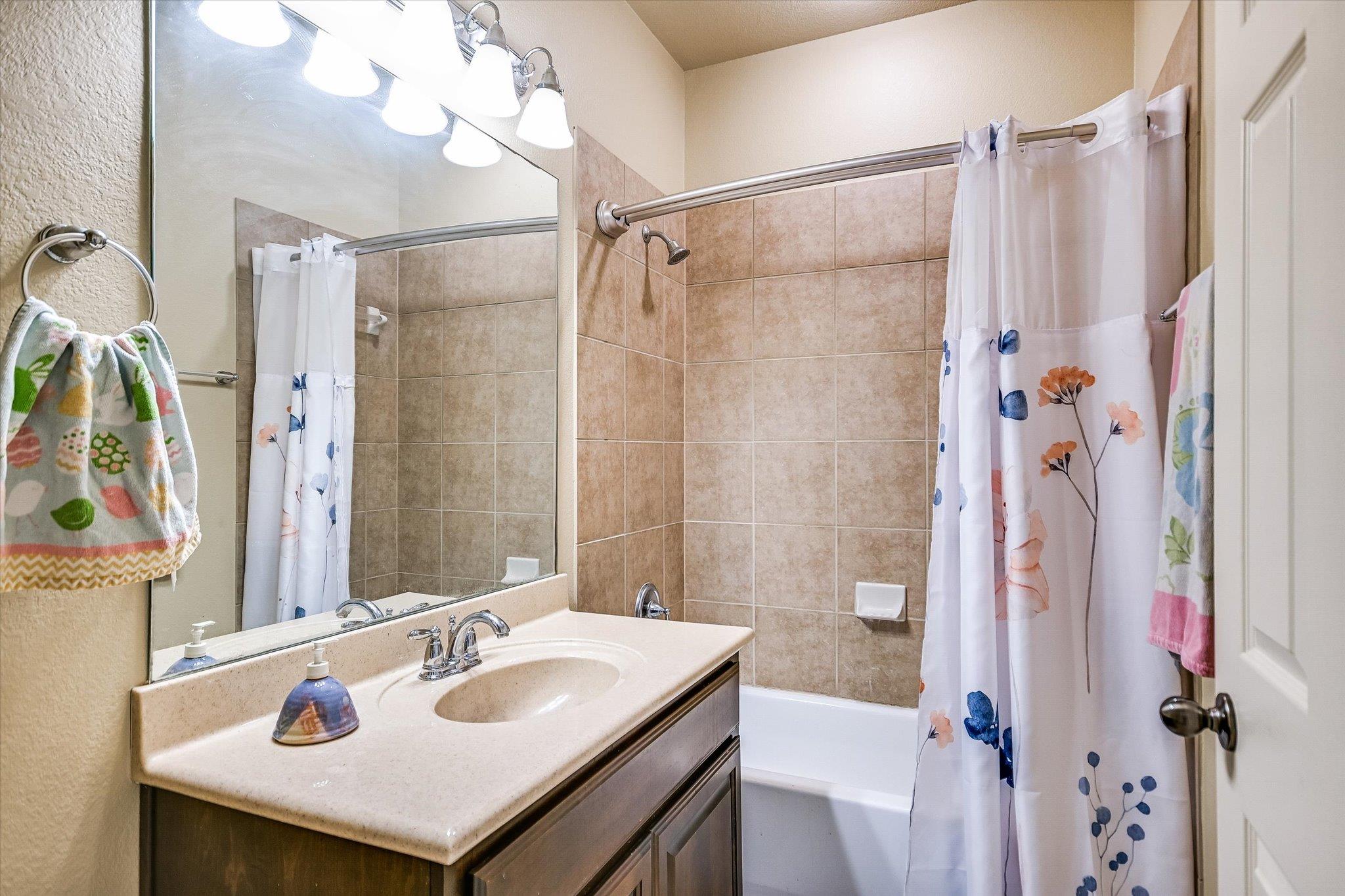 10608 Prezia Dr, Austin, TX 78733