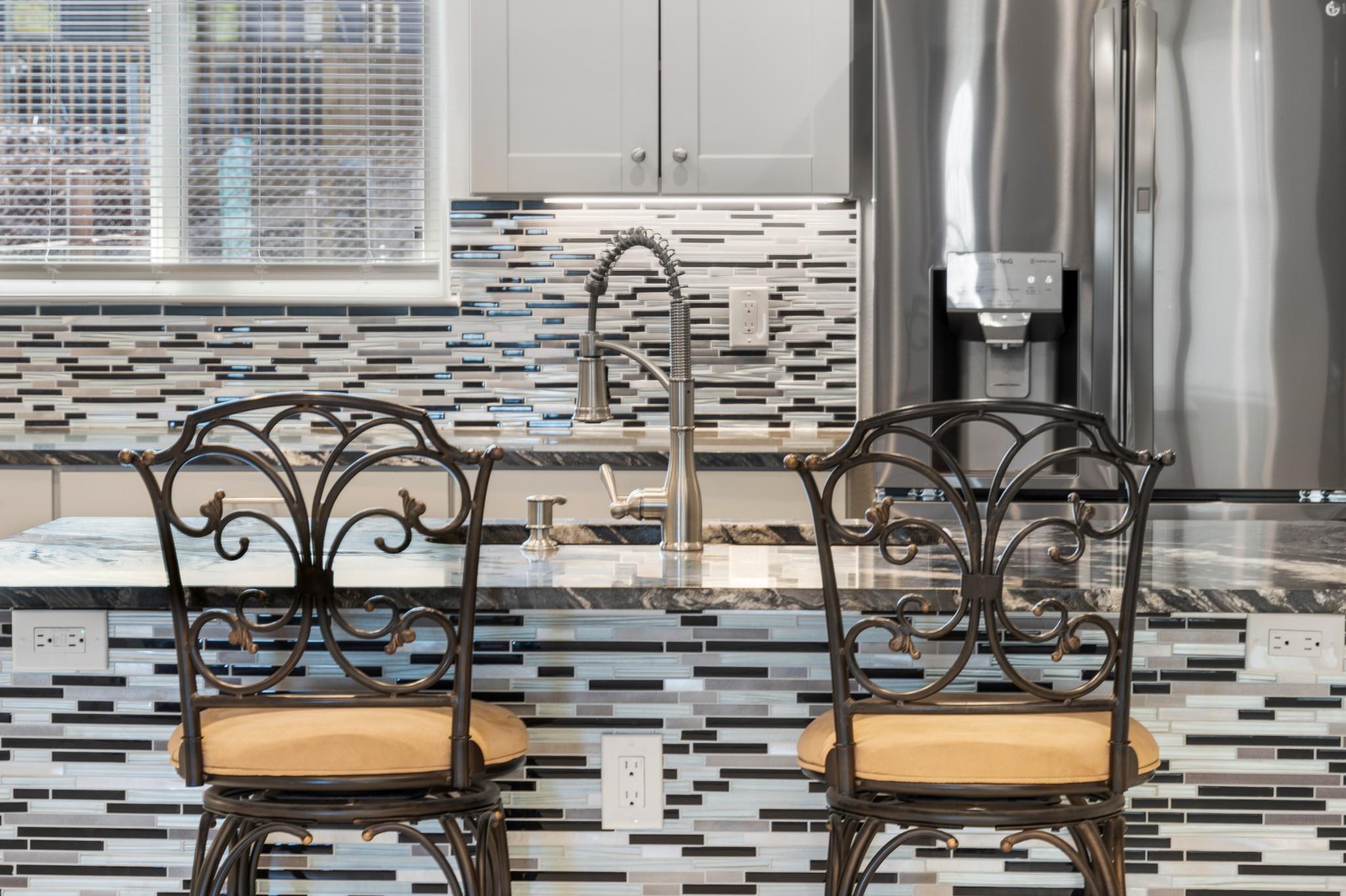 255 Thompson Rd, Dale, TX 78616