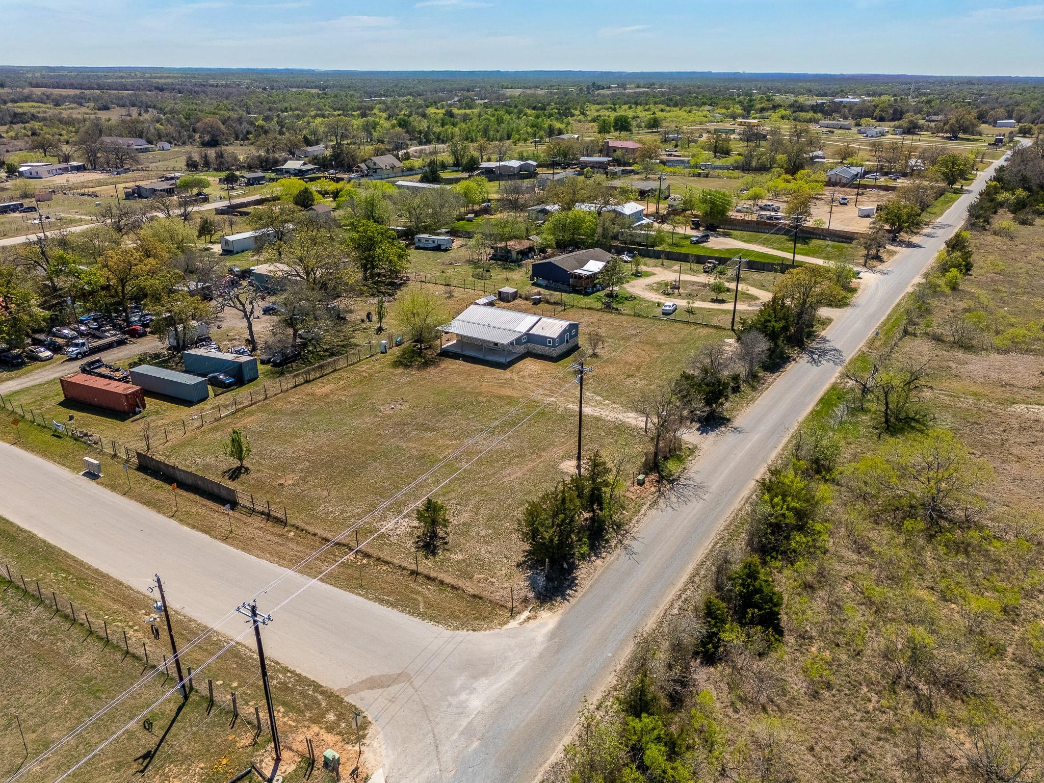 255 Thompson Rd, Dale, TX 78616