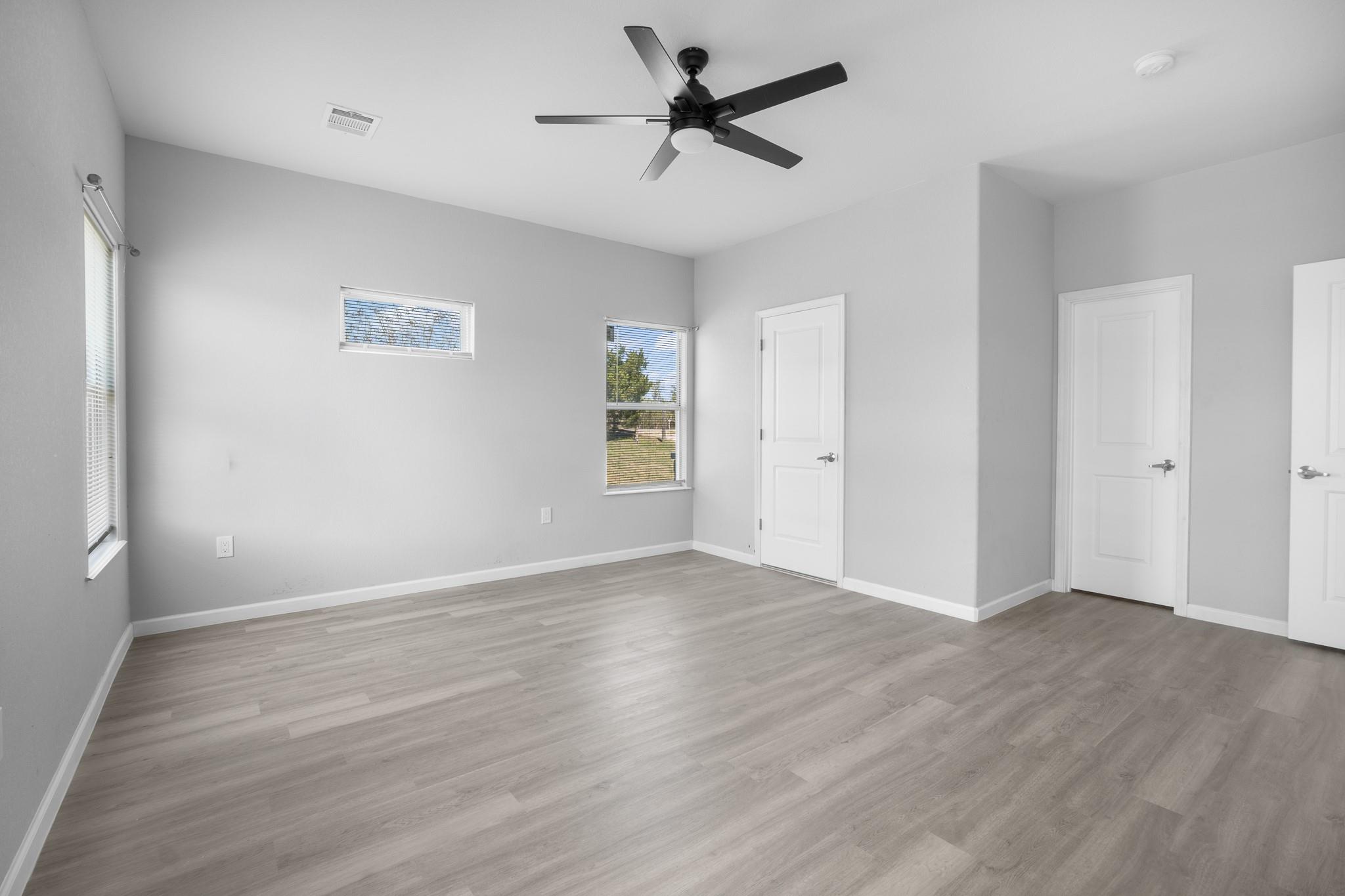 255 Thompson Rd, Dale, TX 78616