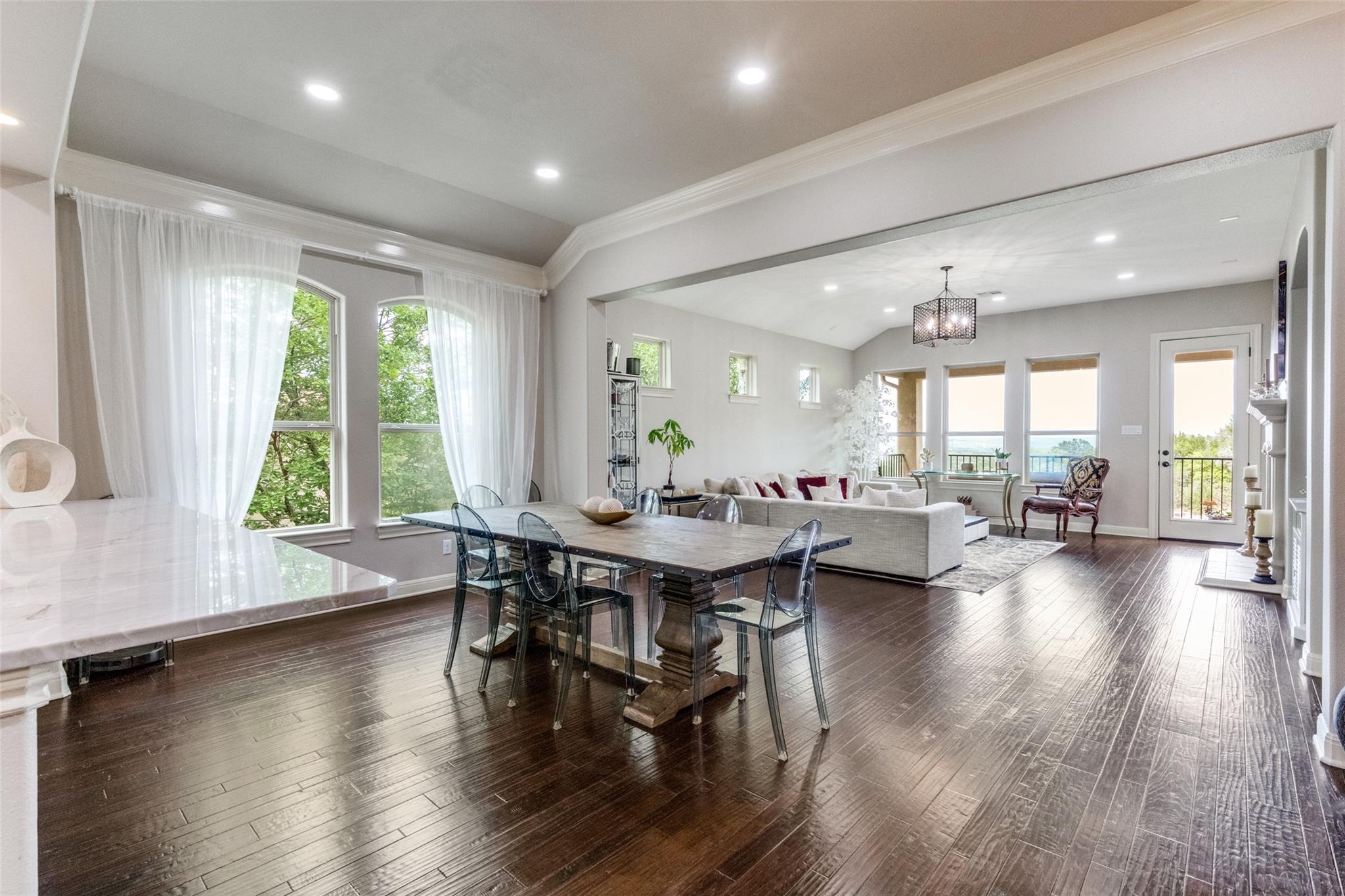 2312 Rivina Dr, Austin, TX 78733