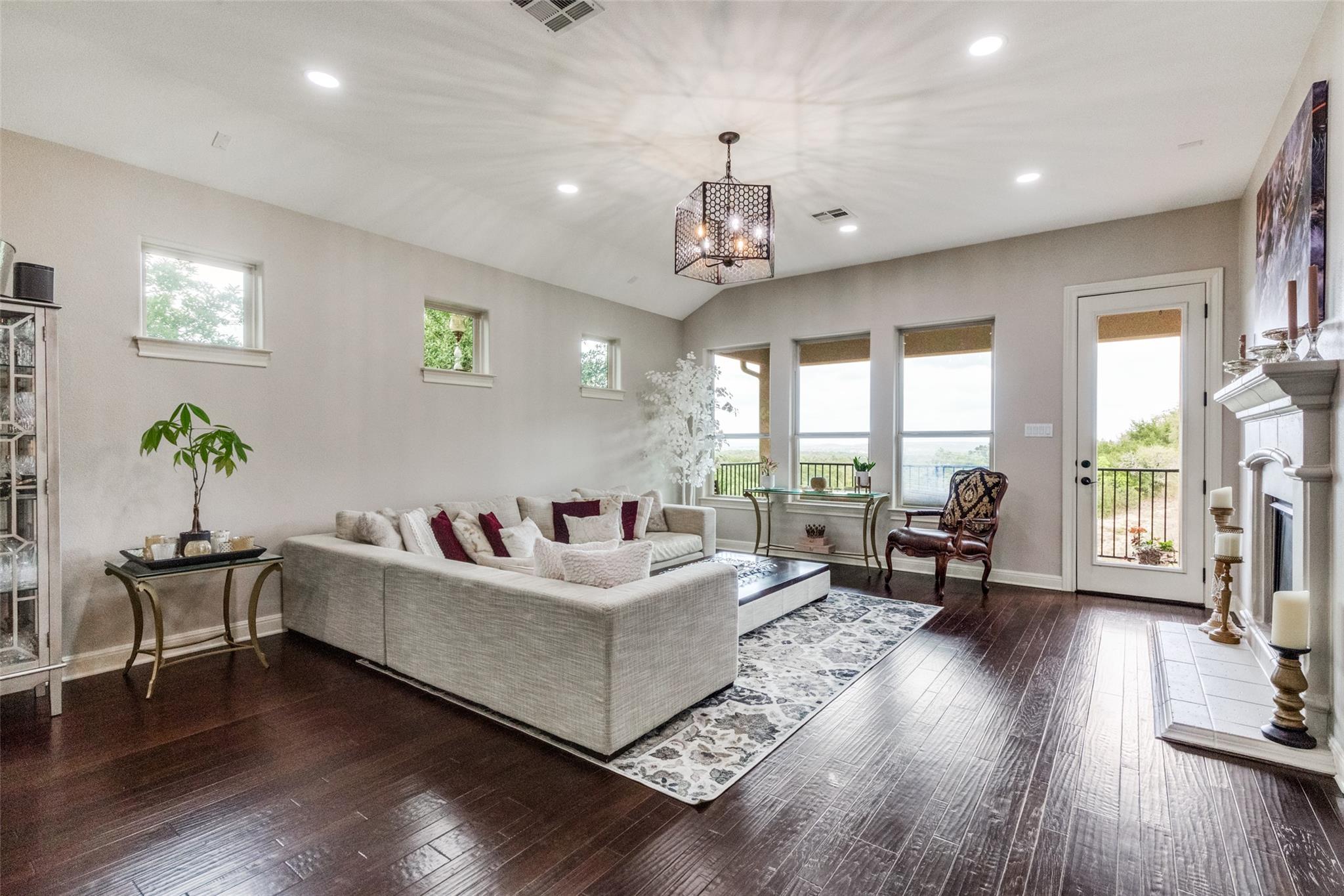 2312 Rivina Dr, Austin, TX 78733