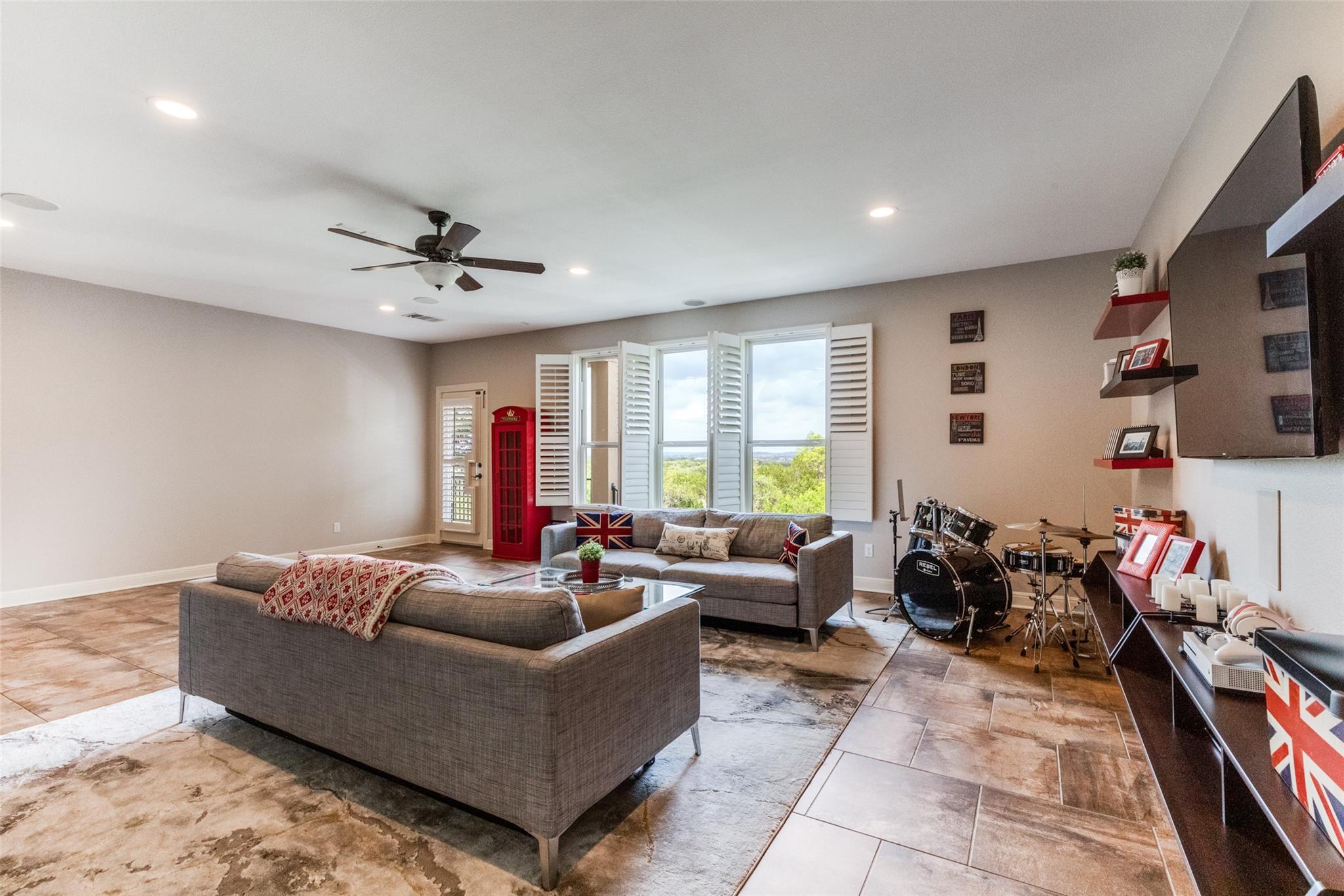 2312 Rivina Dr, Austin, TX 78733