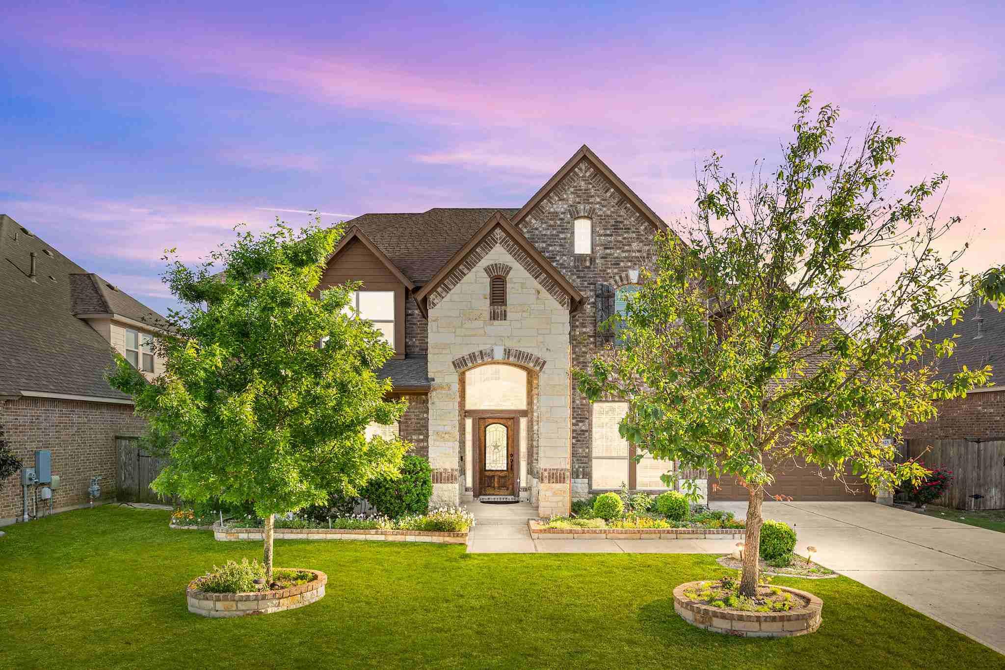 2525 Quick Fort Dr, Leander, TX 78641