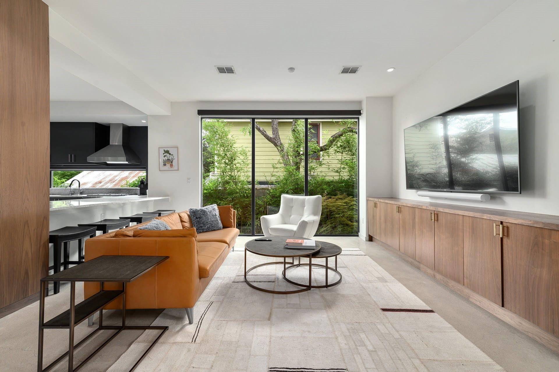 1208 Hillside Ave, Austin, TX 78704