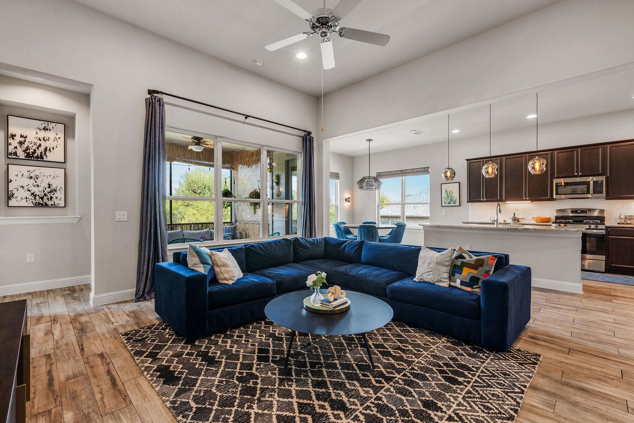 7012 Halesboro Dr, Austin, TX 78736