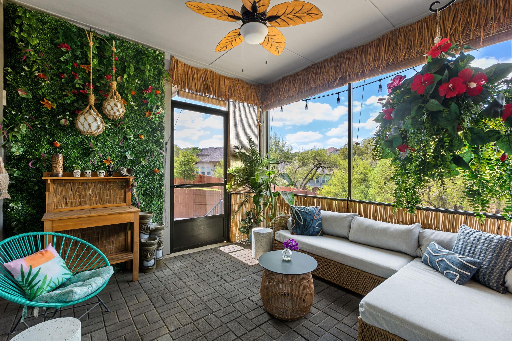 7012 Halesboro Dr, Austin, TX 78736