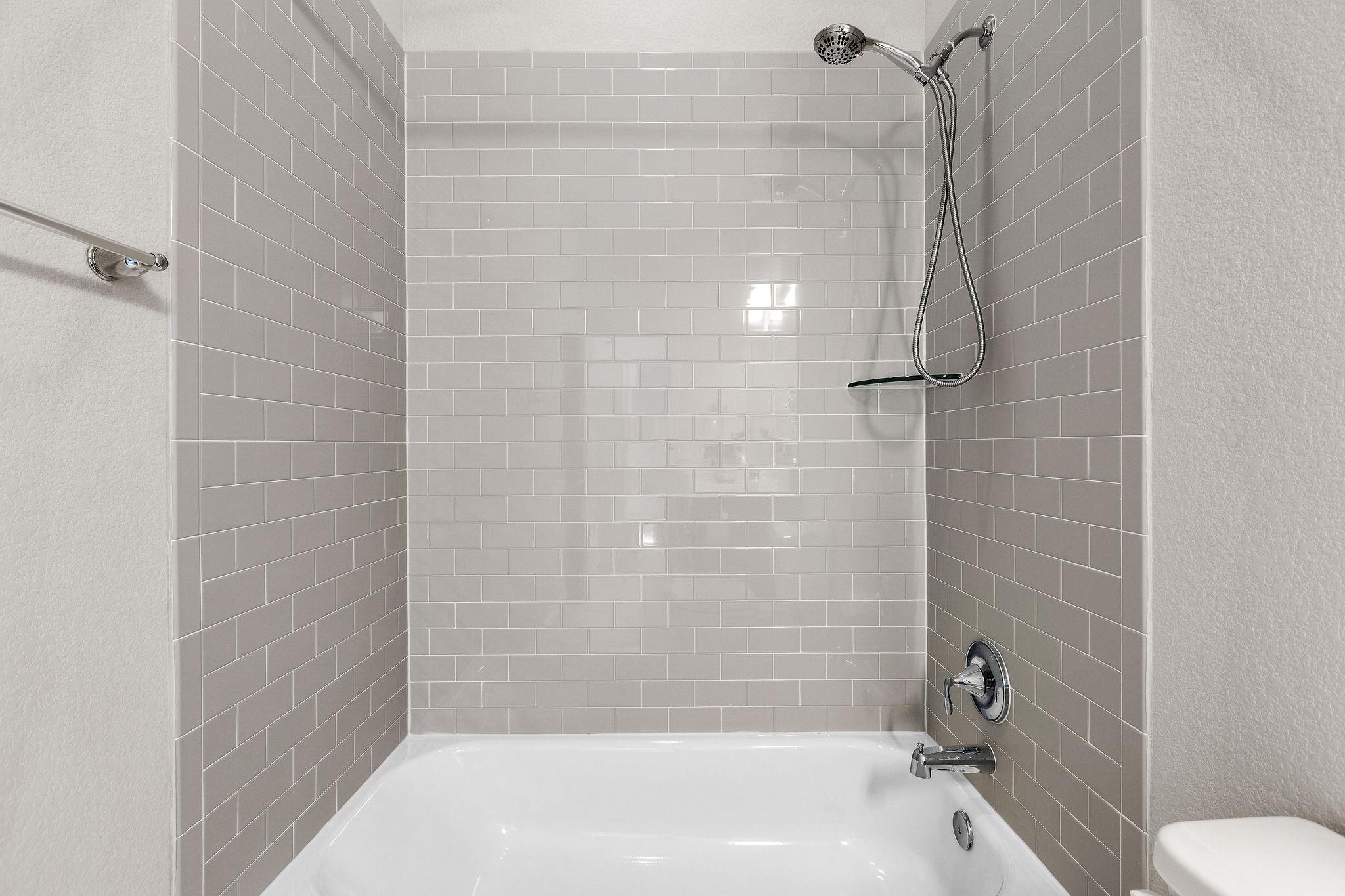 7012 Halesboro Dr, Austin, TX 78736