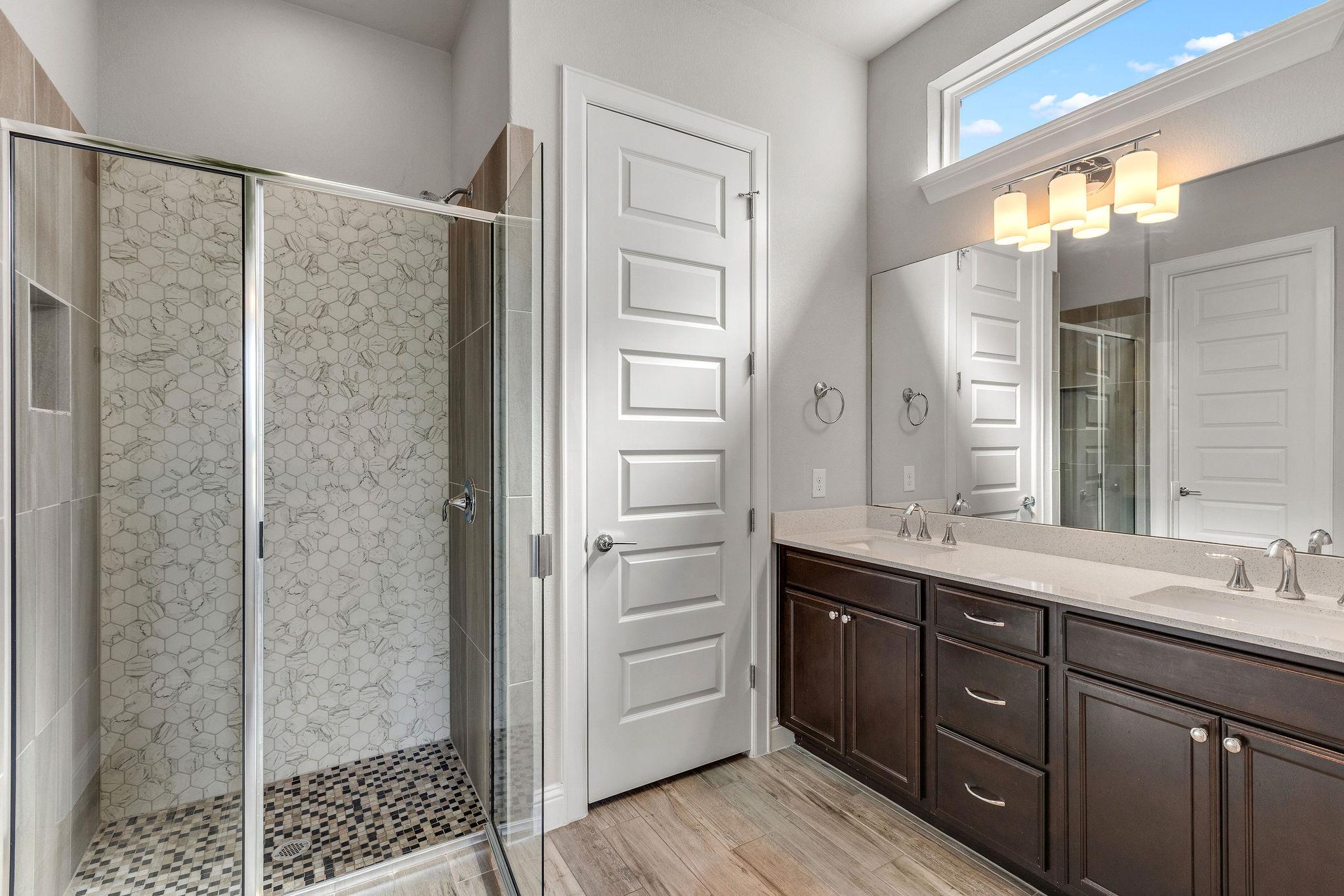 7012 Halesboro Dr, Austin, TX 78736