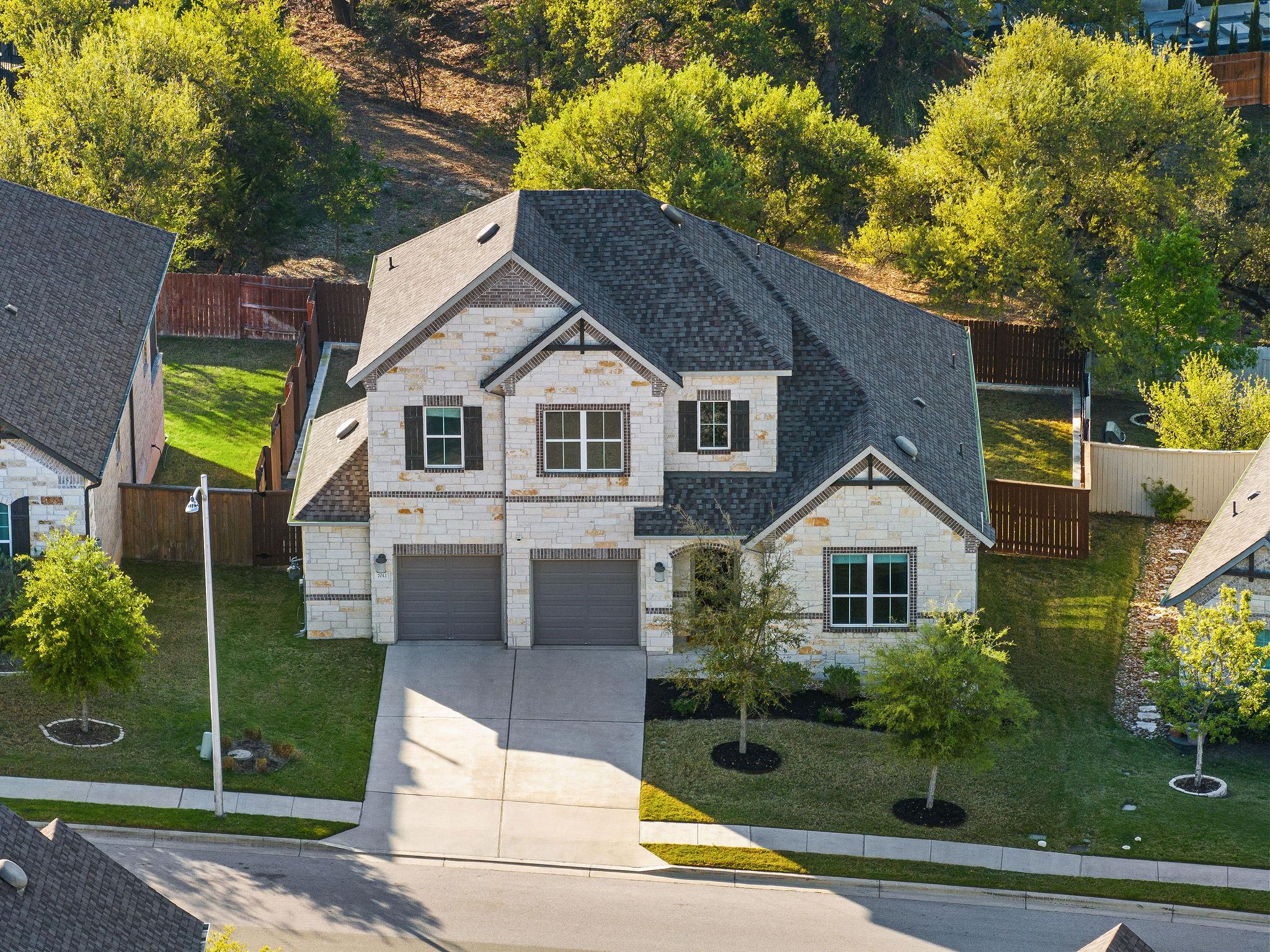 7012 Halesboro Dr, Austin, TX 78736