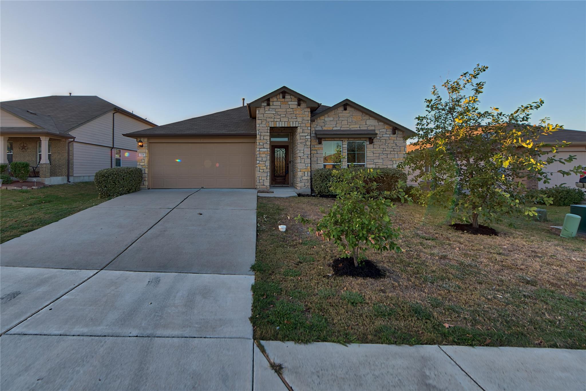 328 Langely, Kyle, TX 78640