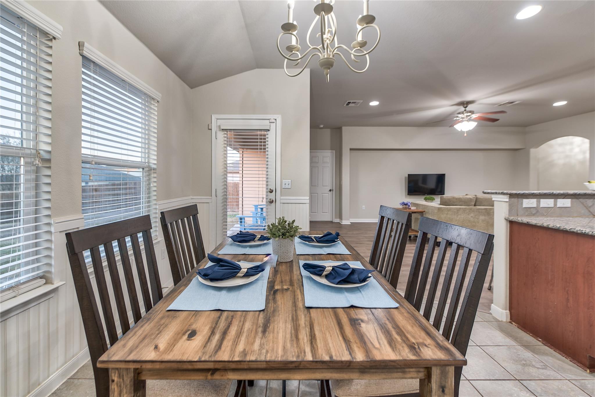 328 Langely, Kyle, TX 78640