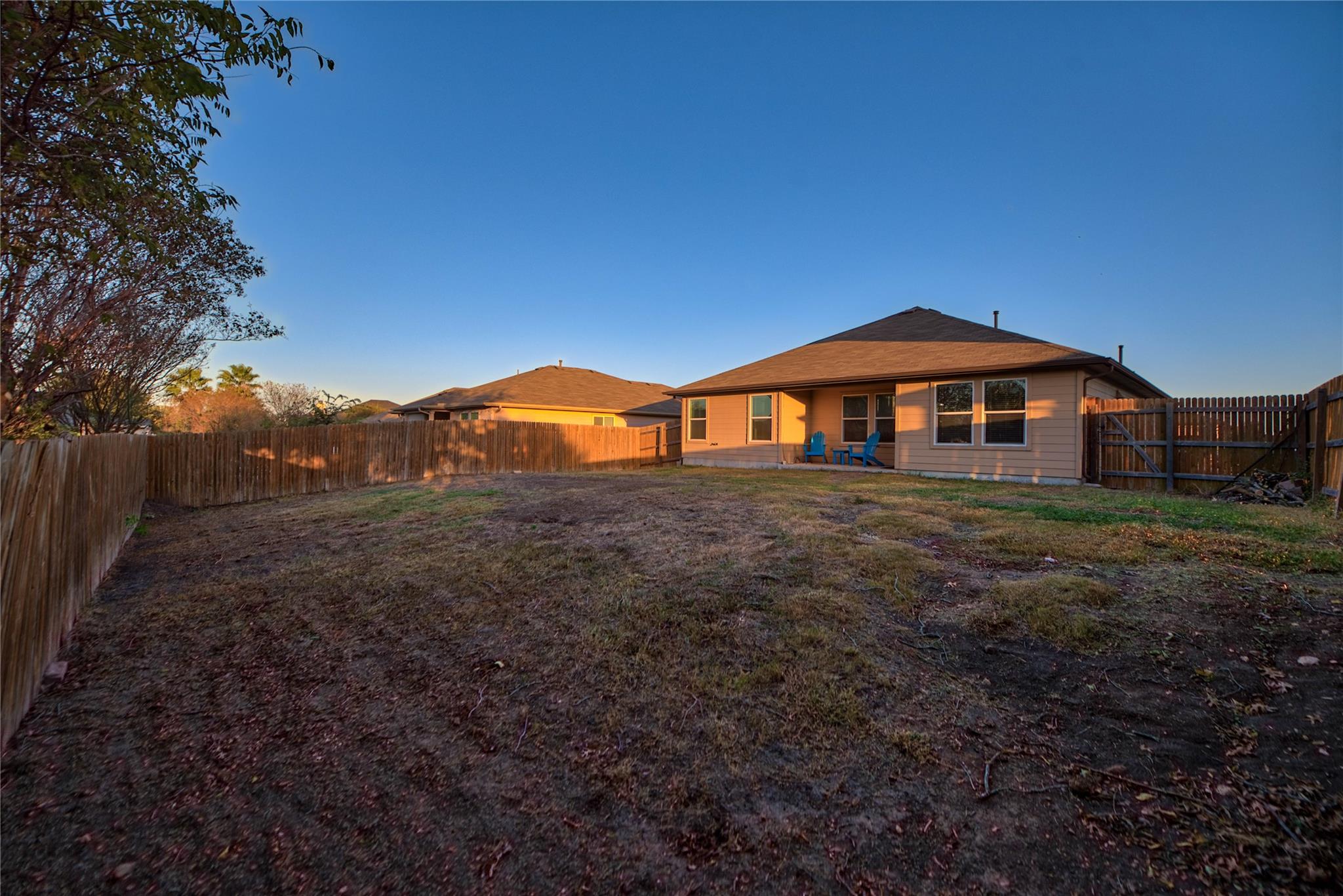328 Langely, Kyle, TX 78640